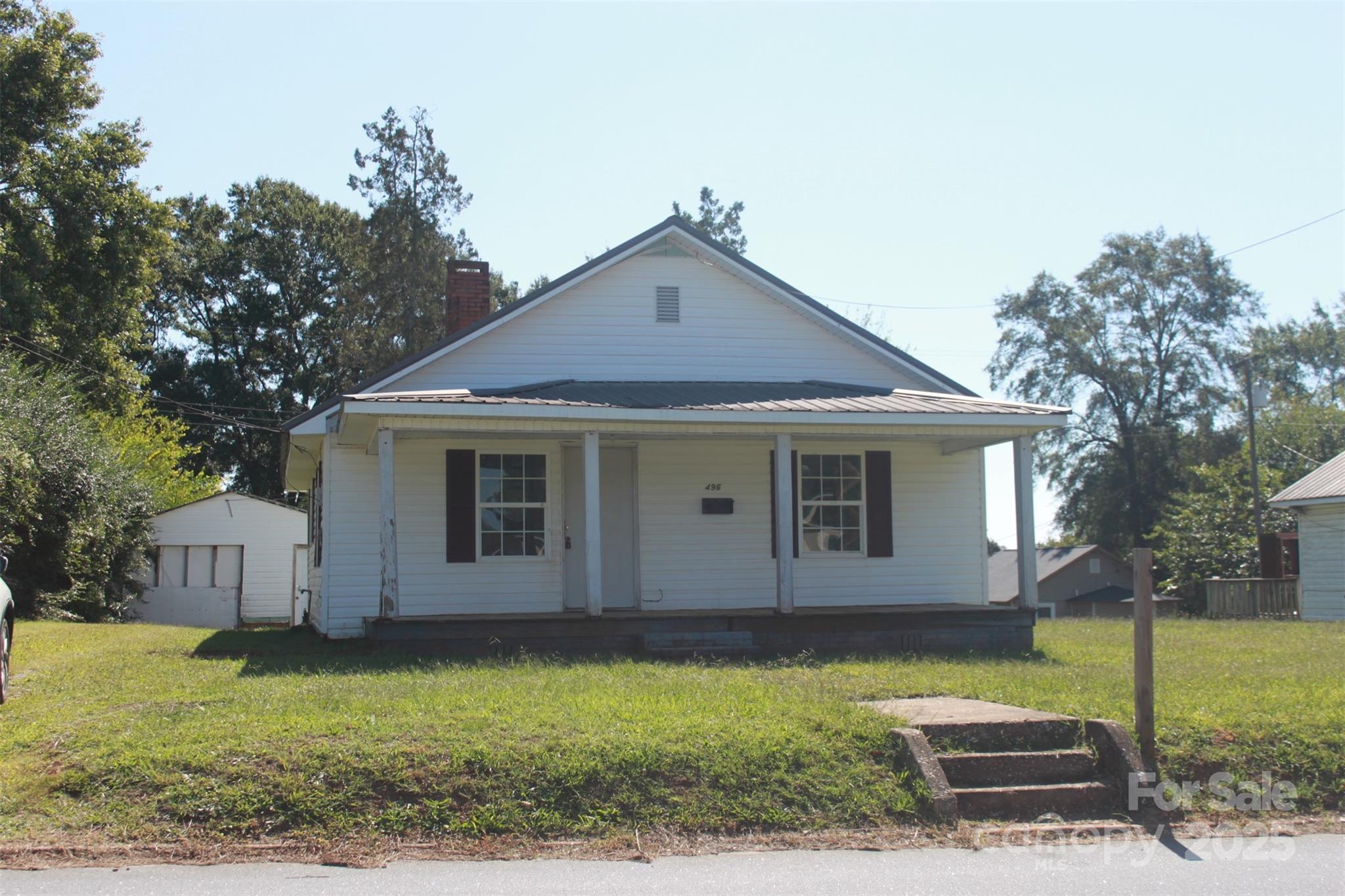 main property photo 2