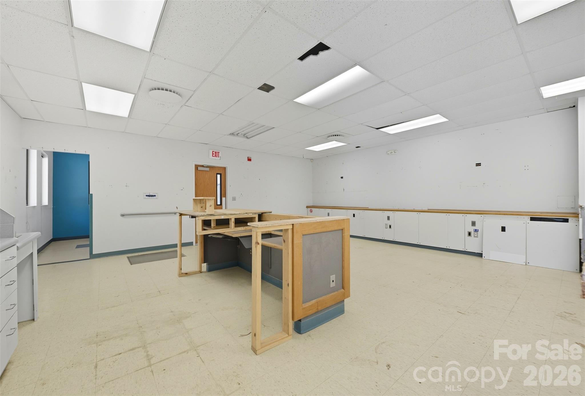 main property photo 18