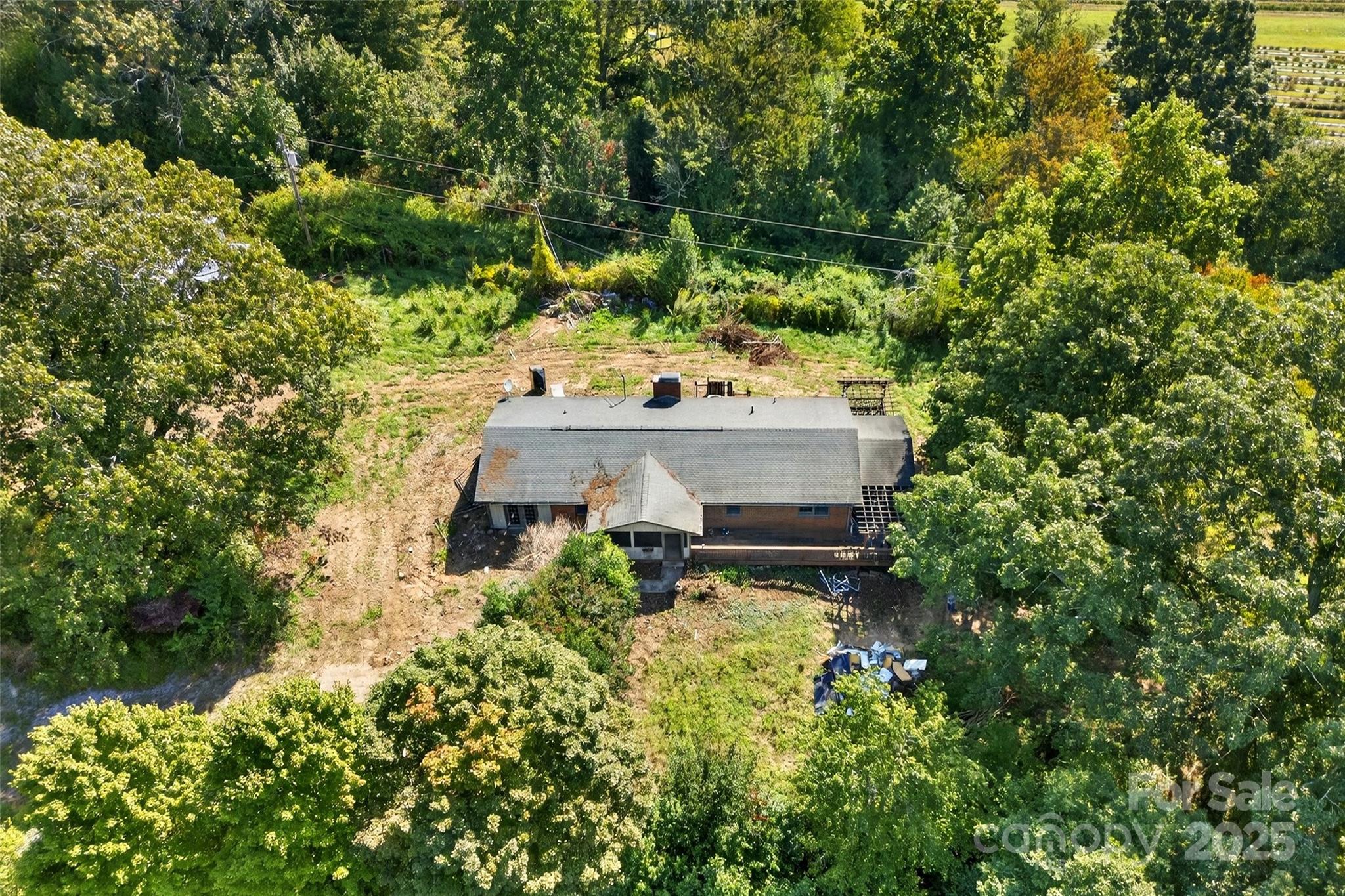 main property photo 24