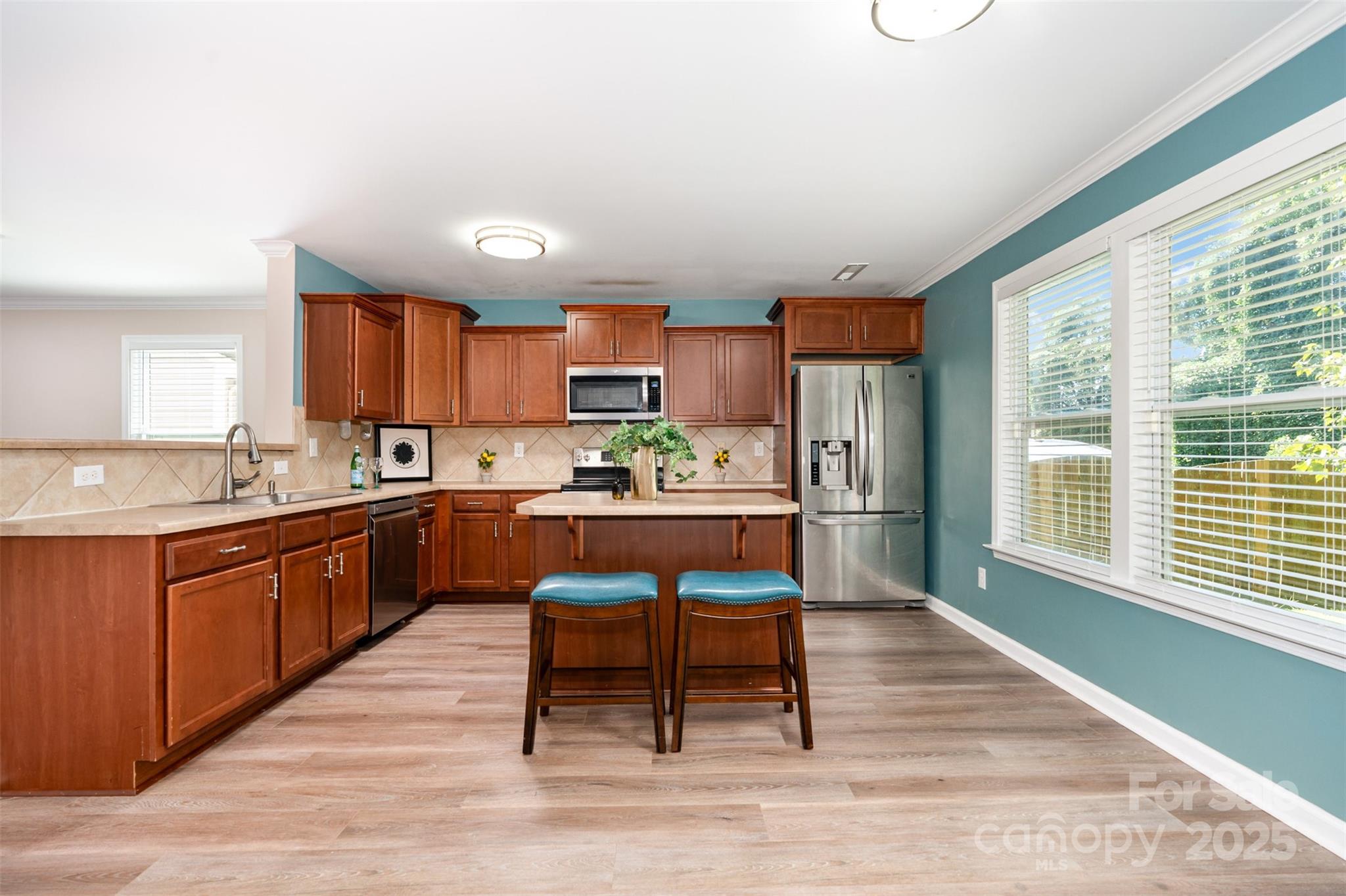 property viewer photo 11