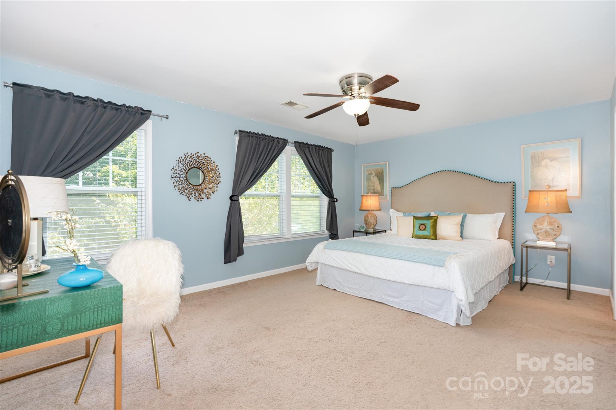 property viewer photo 16