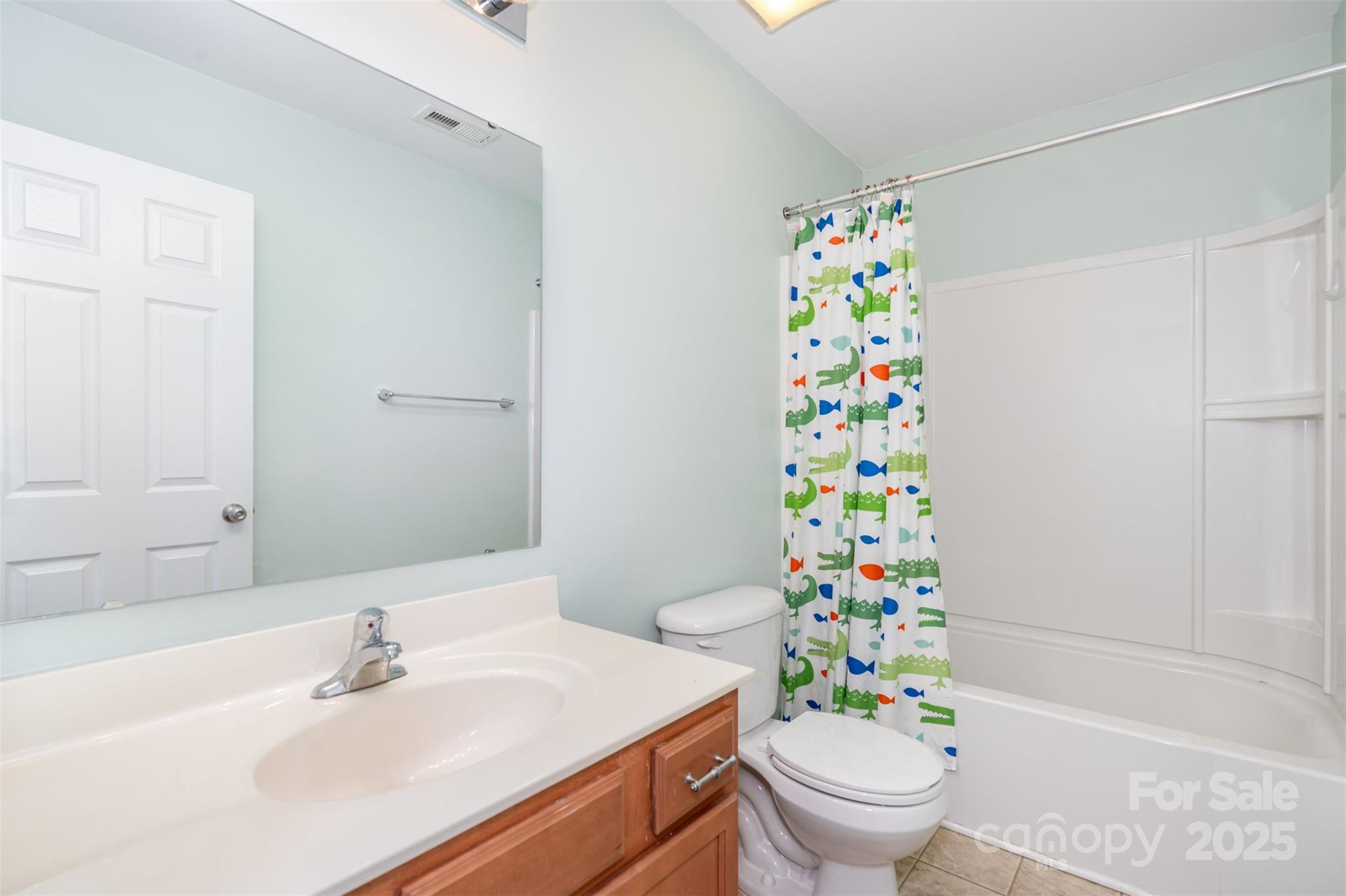 property viewer photo 25