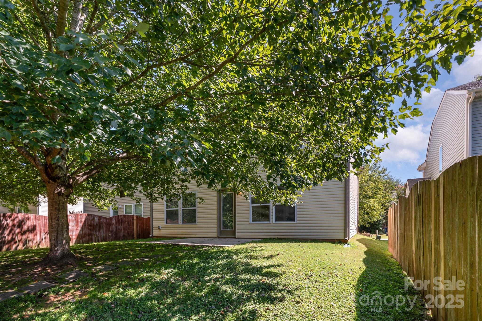 property viewer photo 27