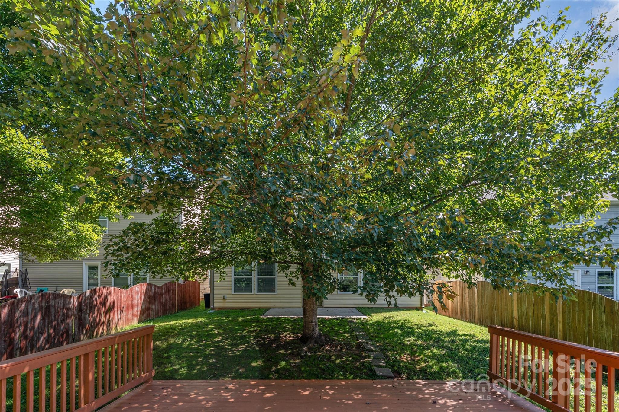 property viewer photo 28