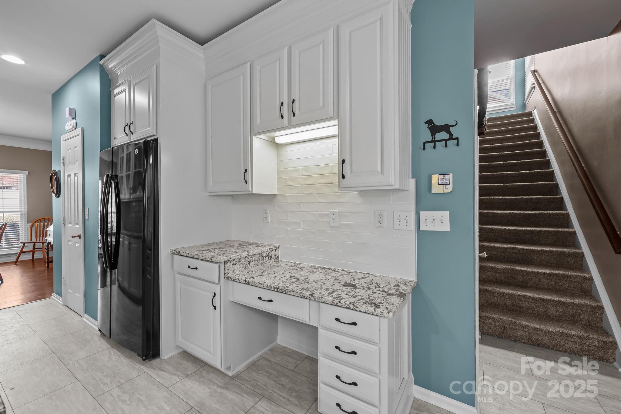 property viewer photo 13