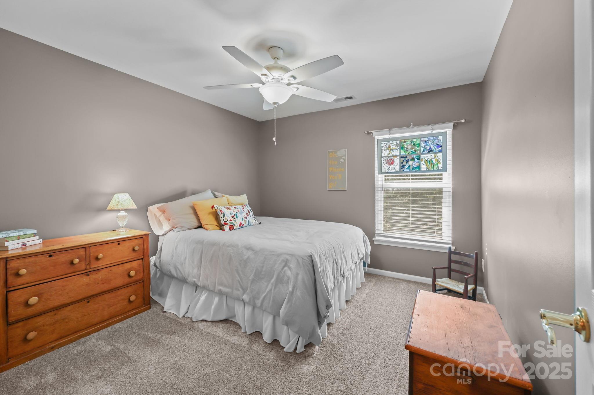 property viewer photo 19
