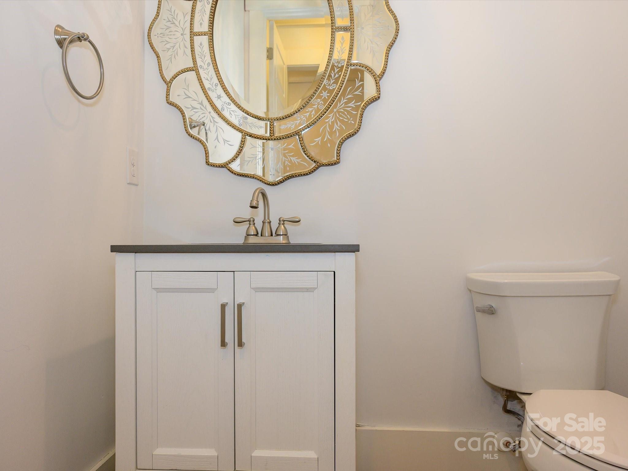 property viewer photo 21