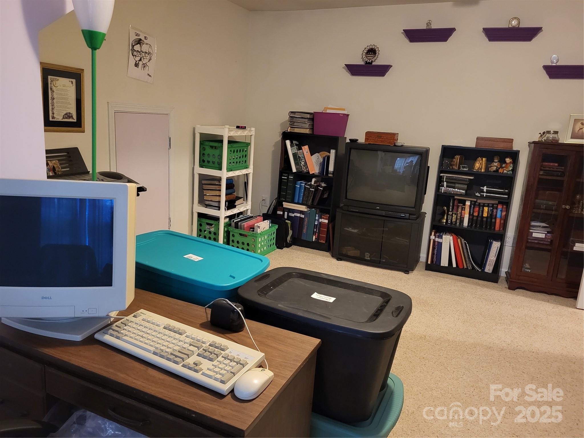 main property photo 11
