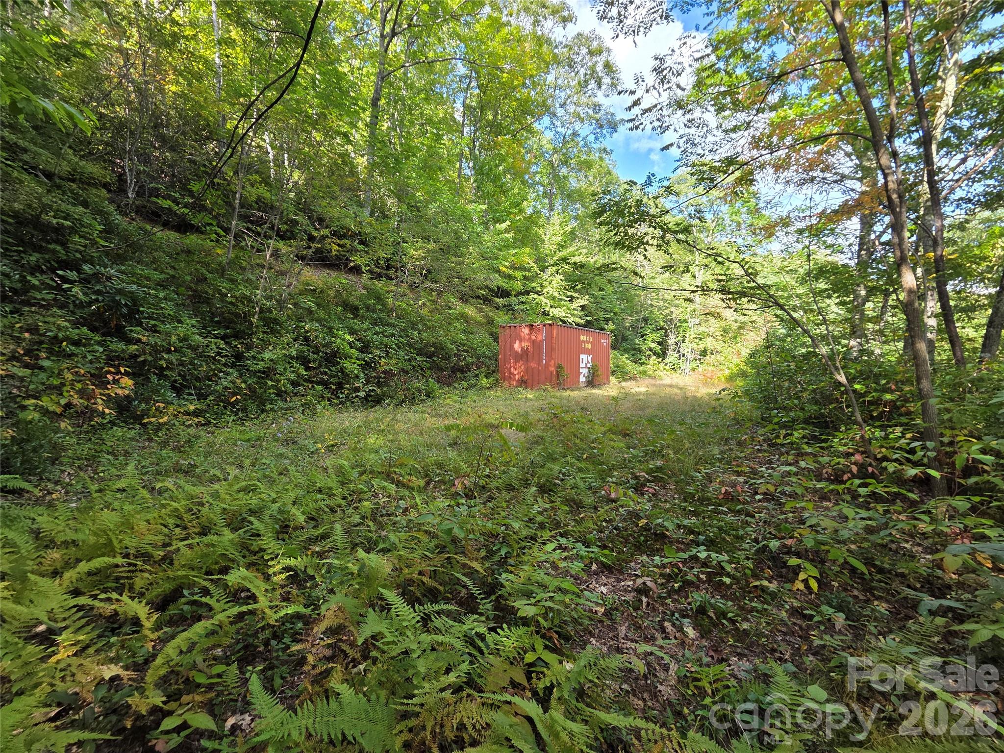 main property photo 13