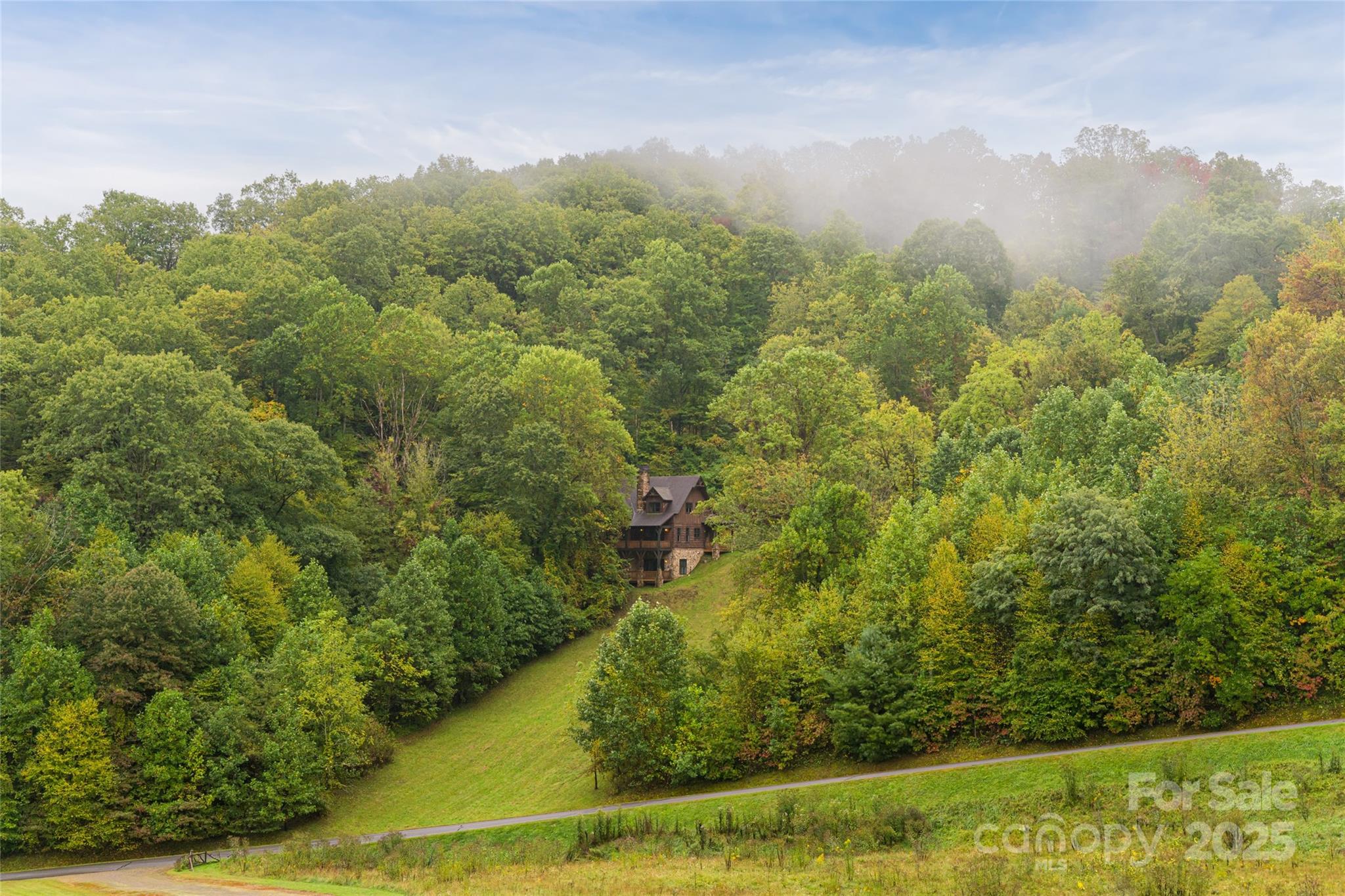 main property photo 6