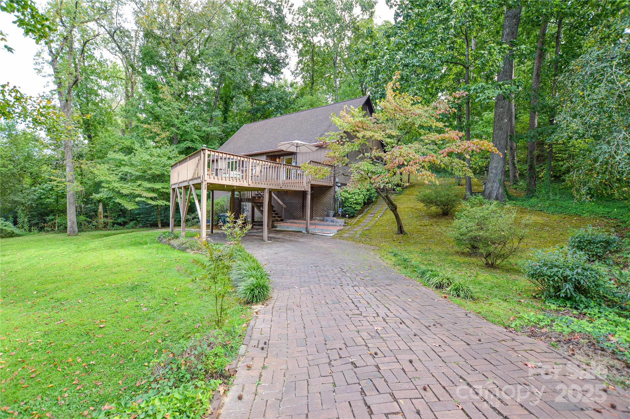 property viewer photo 1