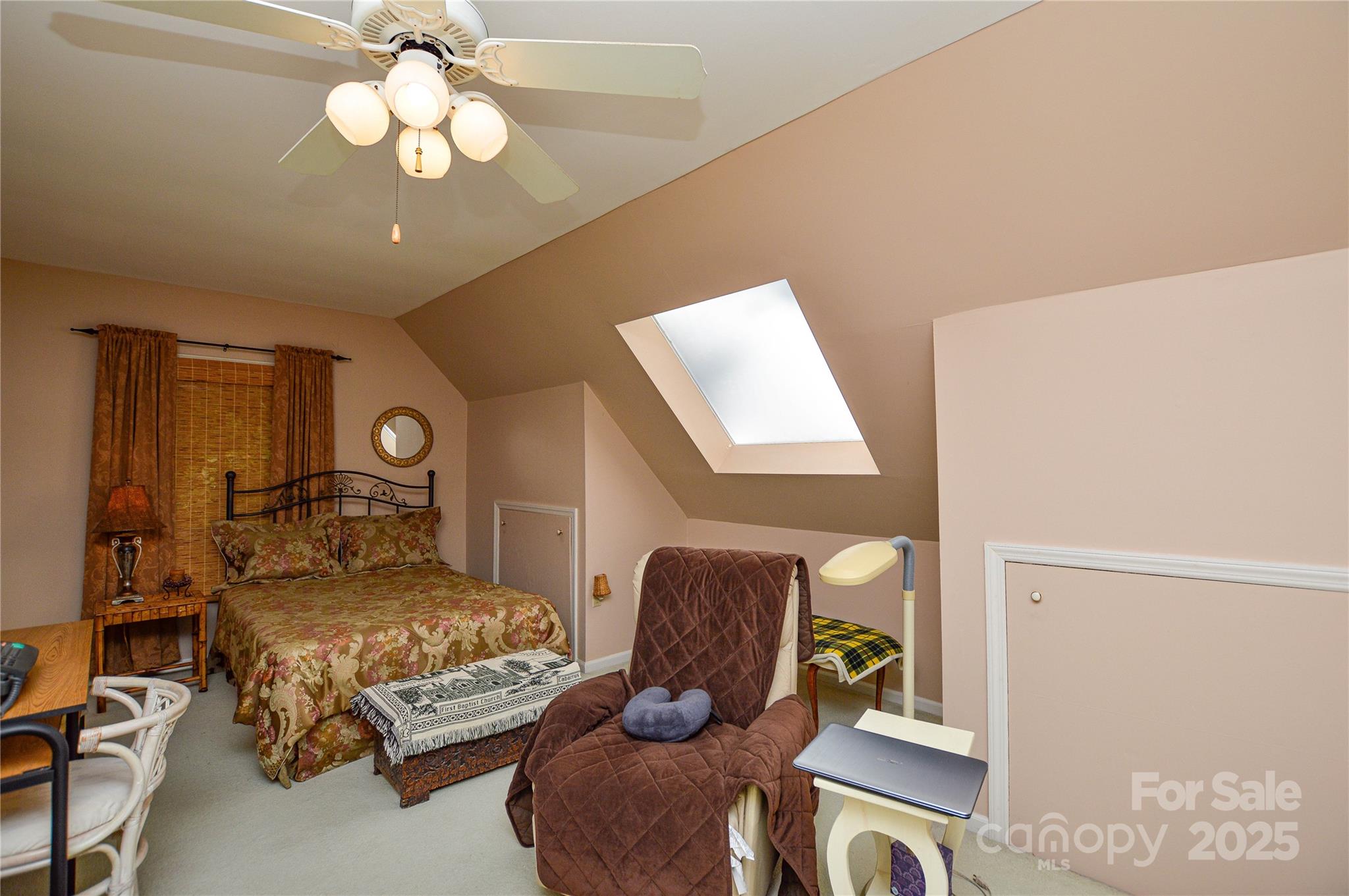 property viewer photo 22
