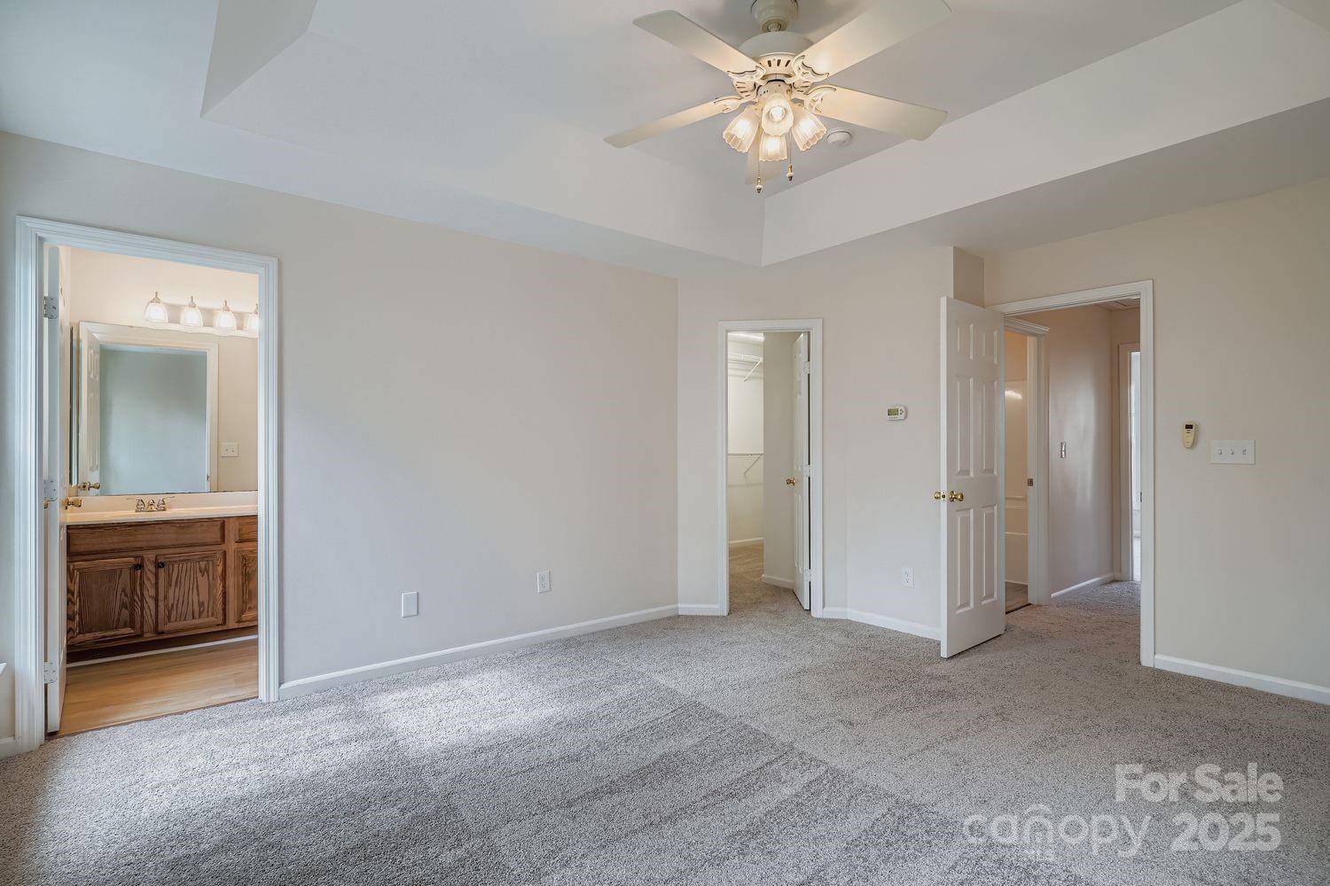 property viewer photo 17