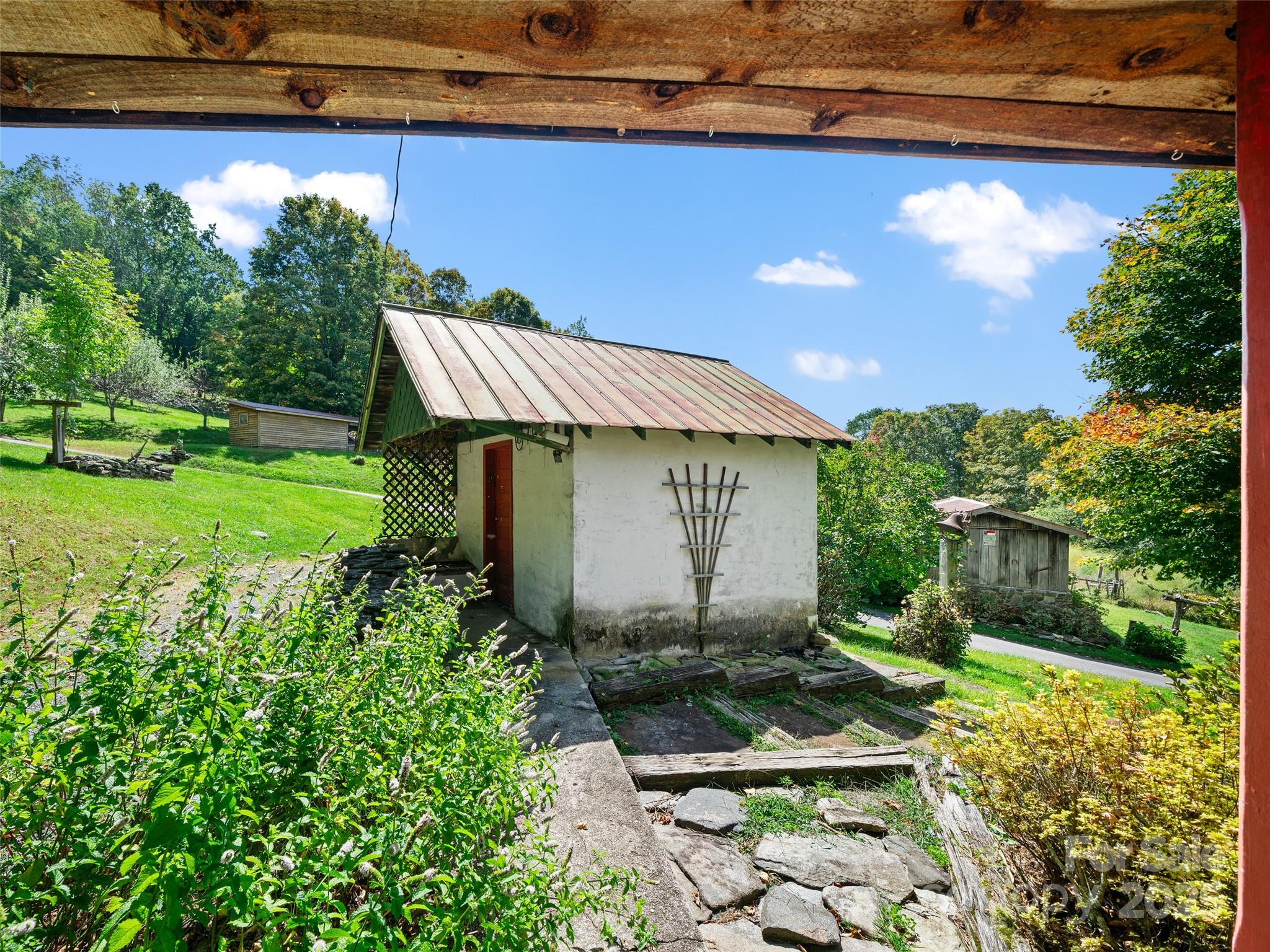 main property photo 32