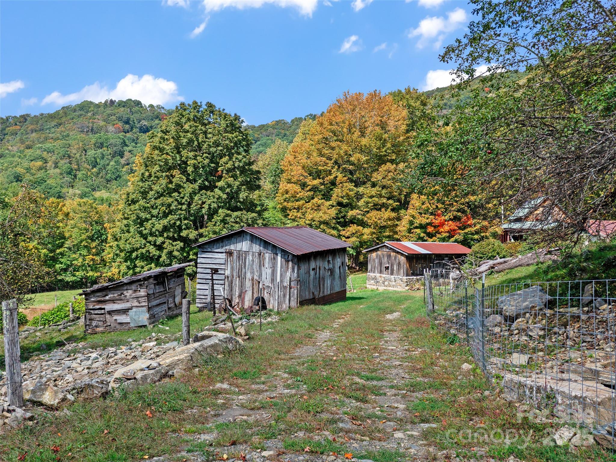 main property photo 46