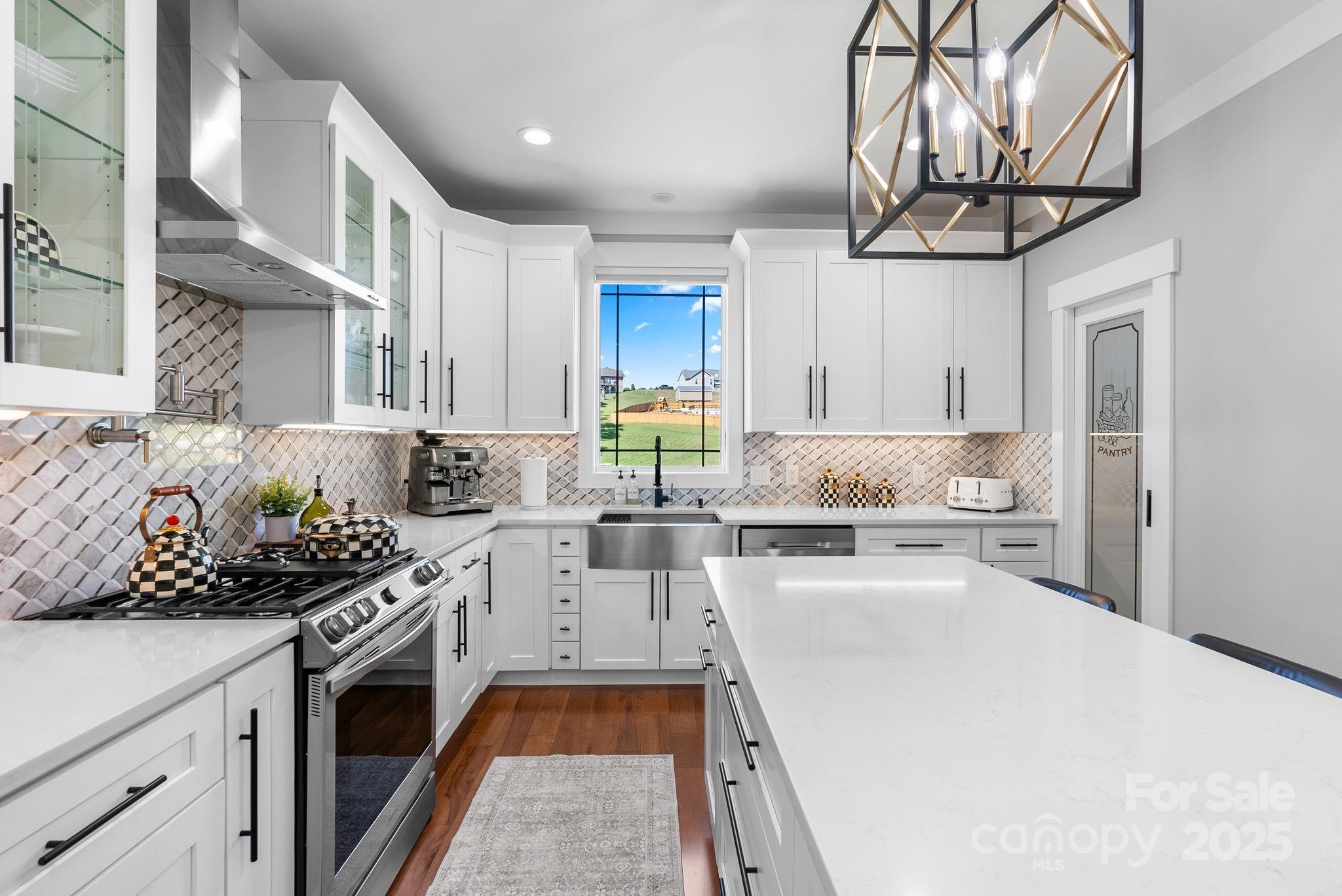 property viewer photo 13