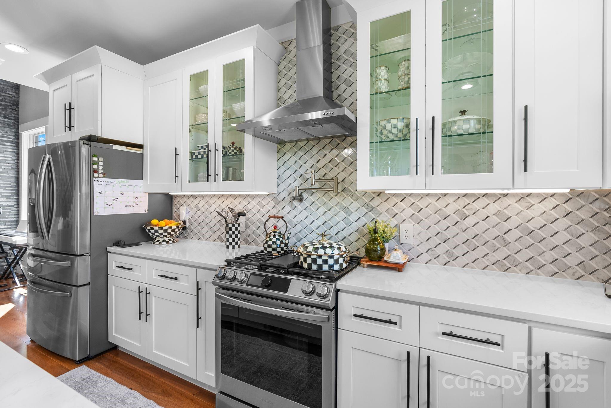property viewer photo 14