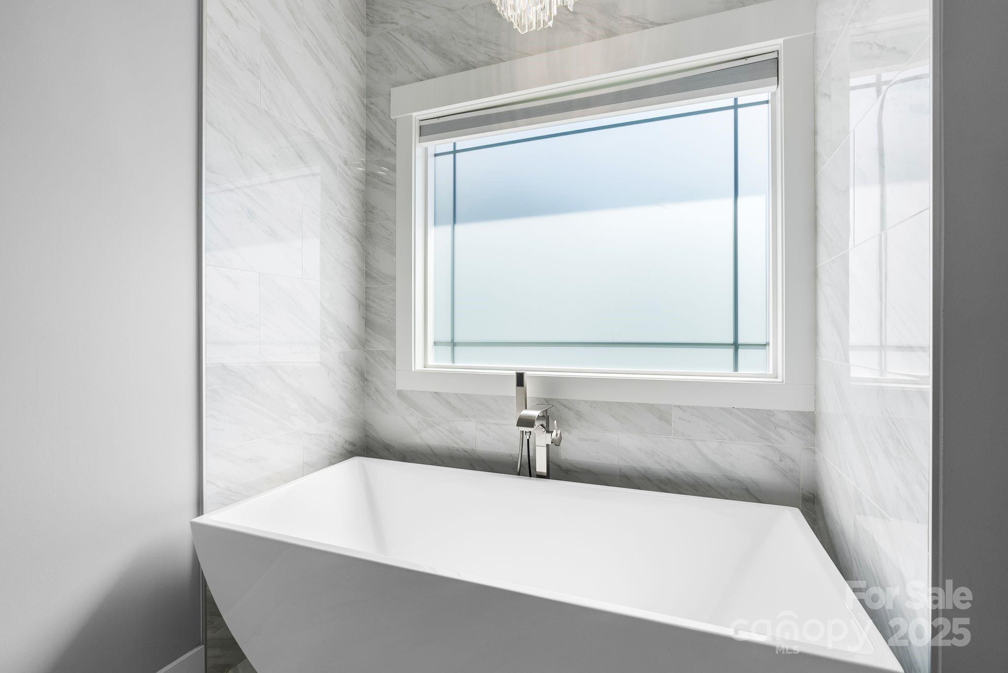 property viewer photo 21