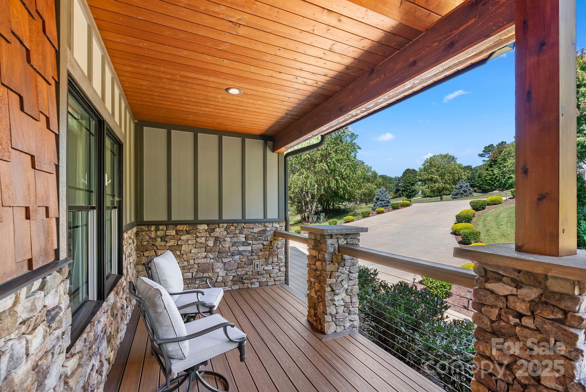 property viewer photo 4