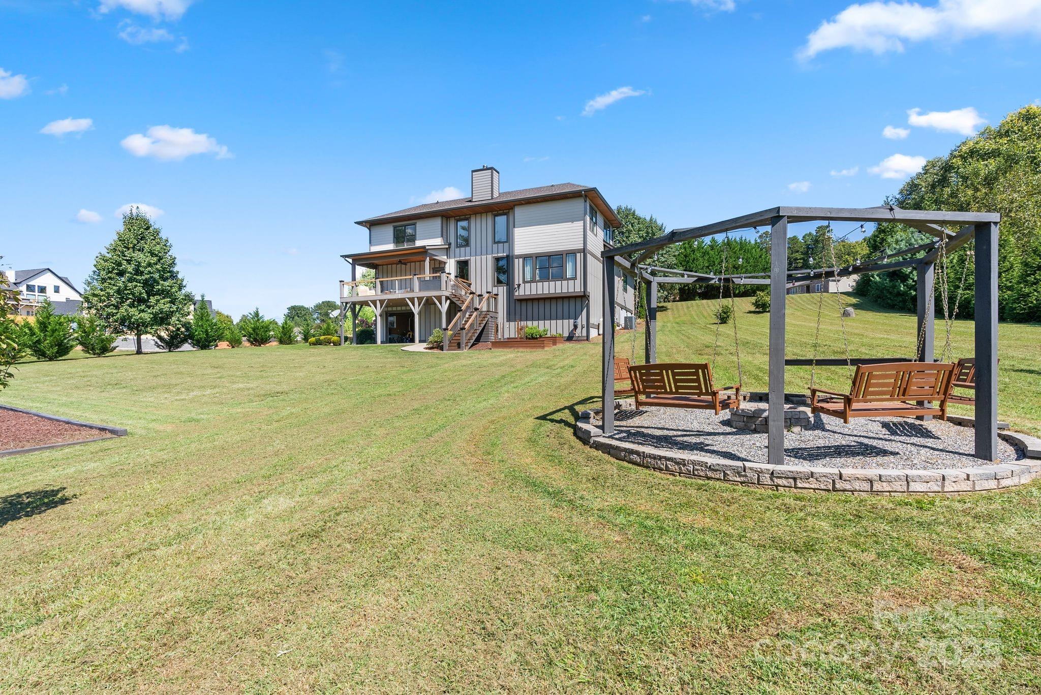 property viewer photo 40