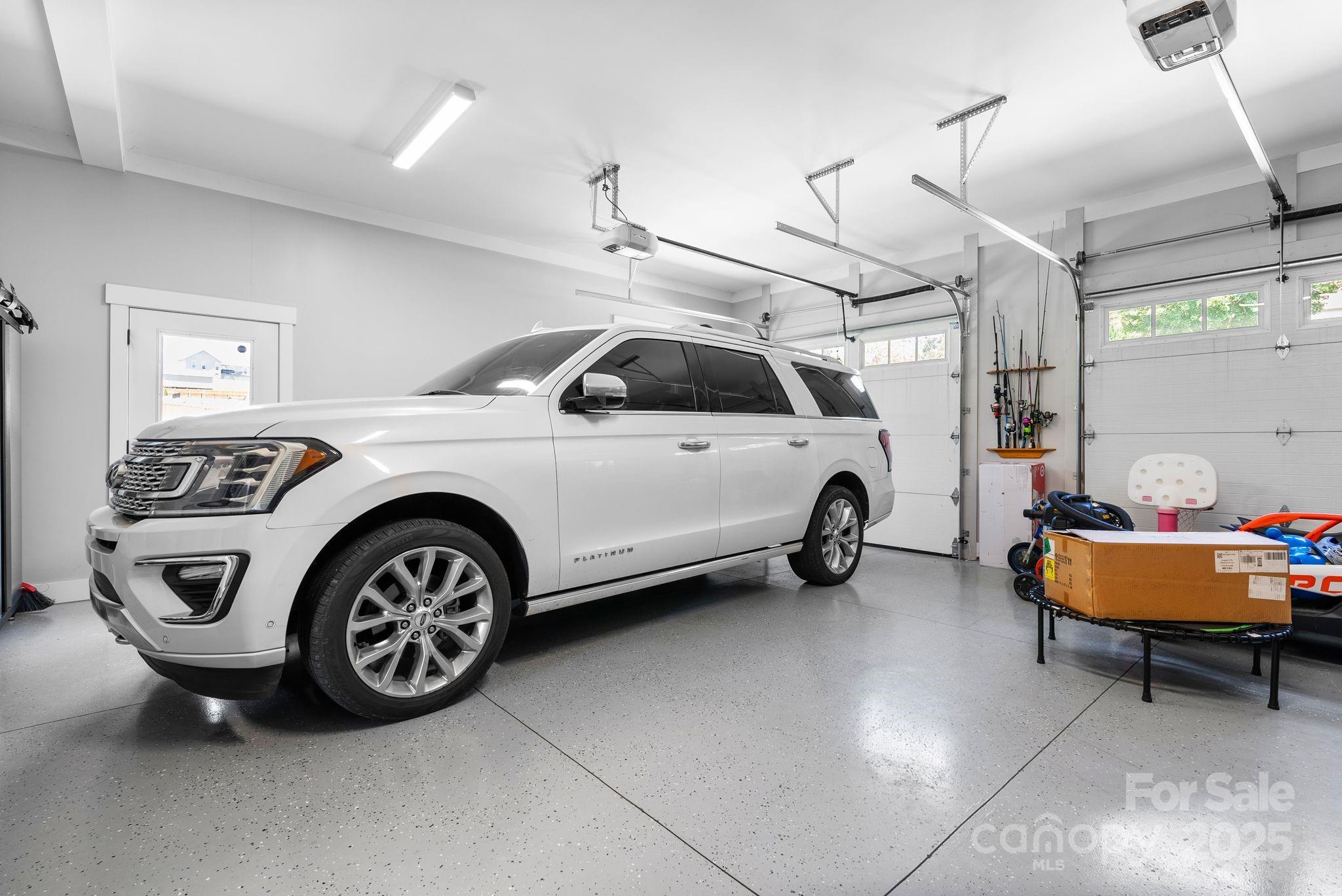 property viewer photo 42