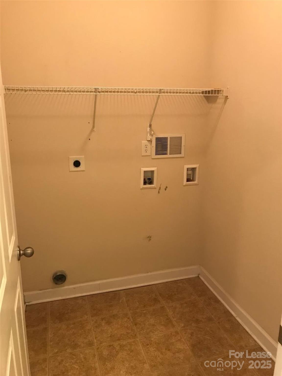 property viewer photo 13