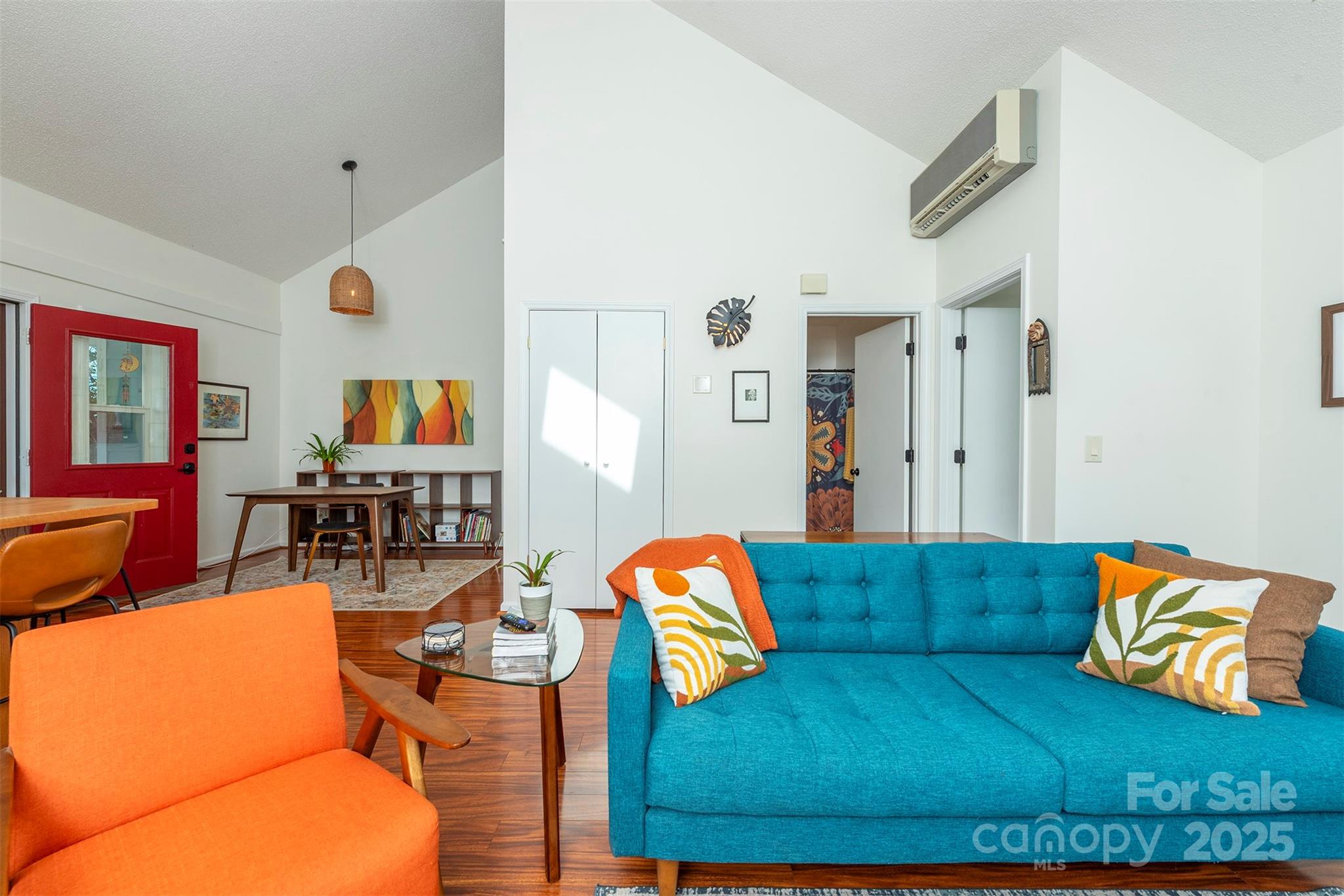 property viewer photo 10