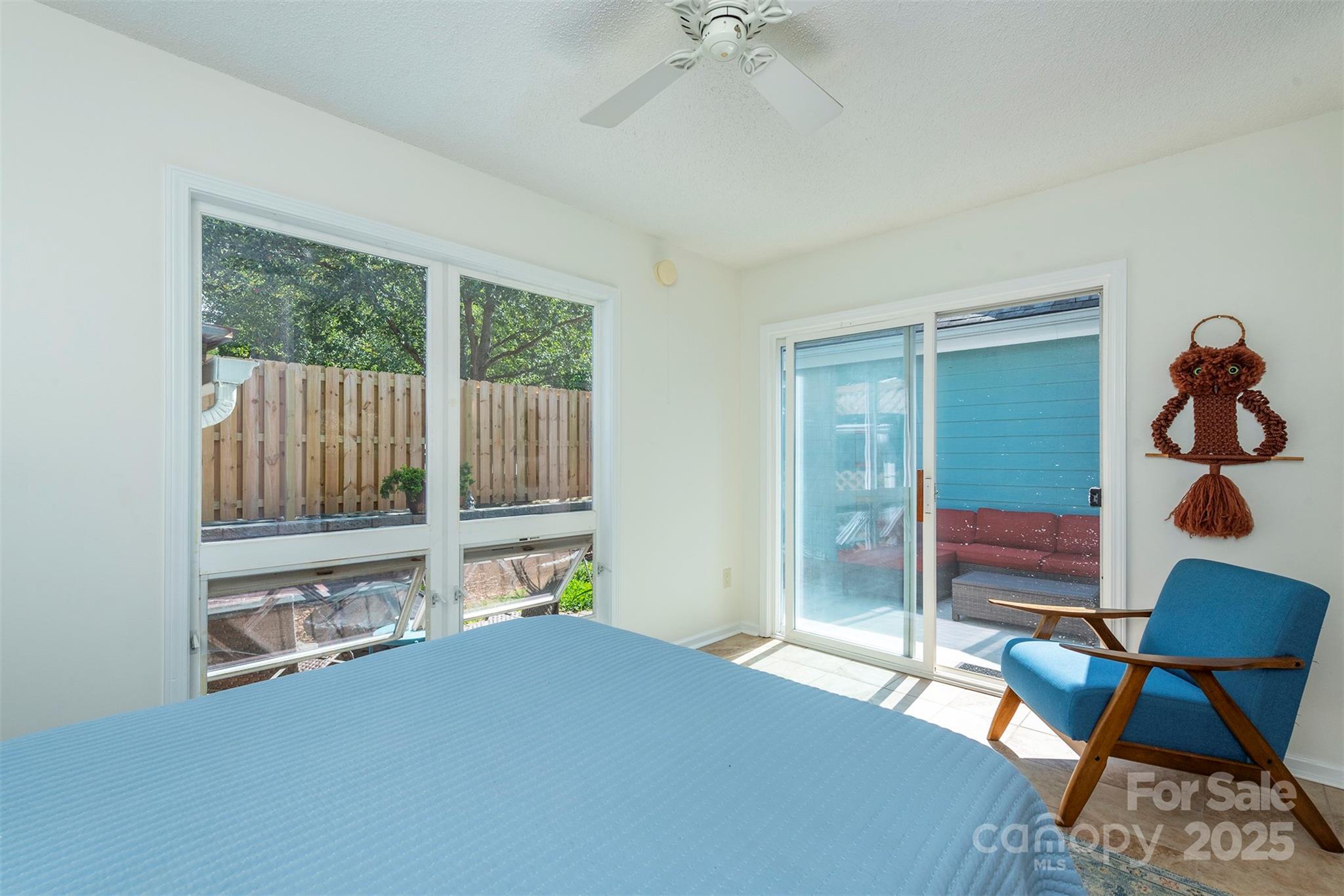 property viewer photo 19