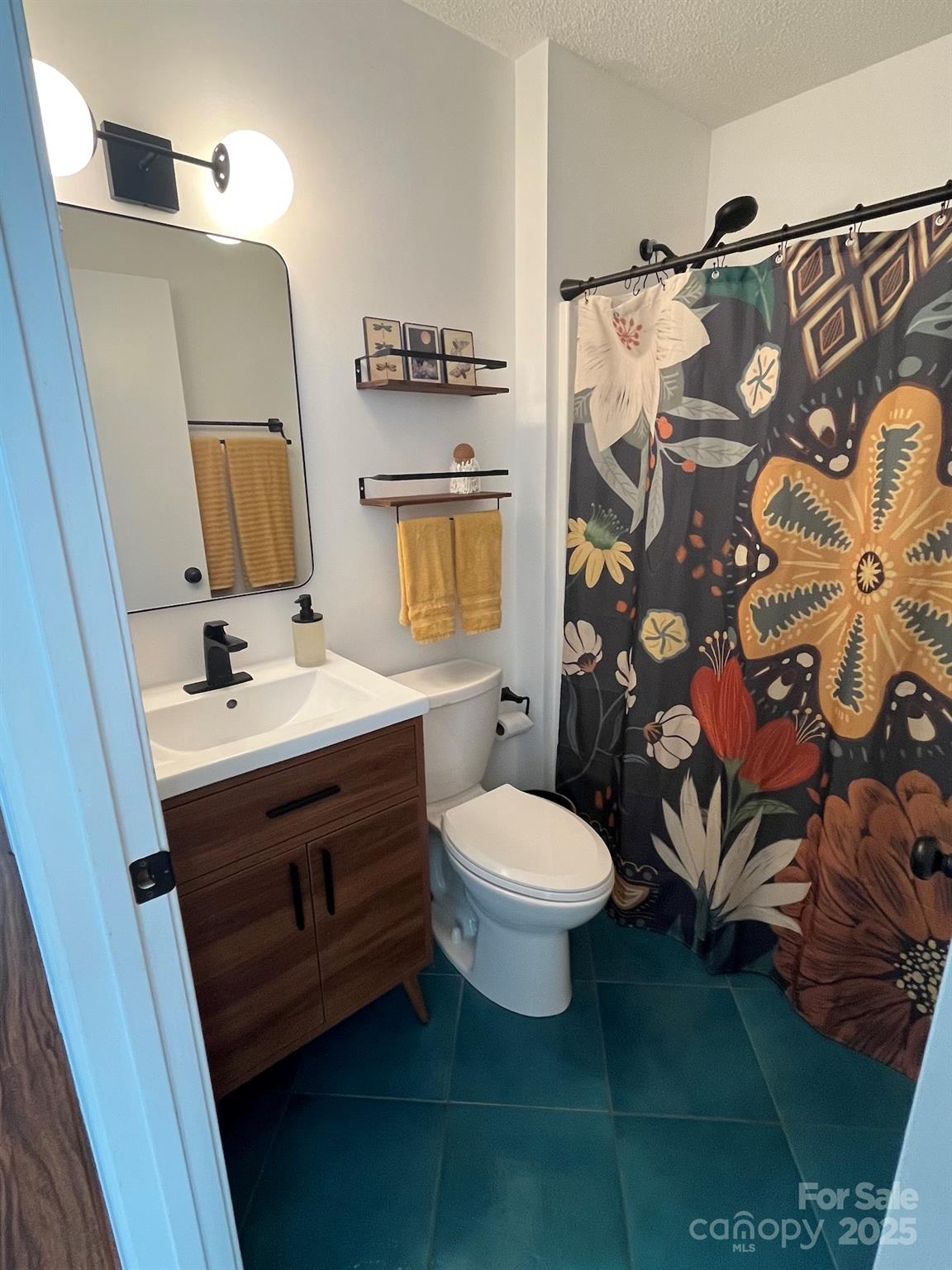 property viewer photo 20