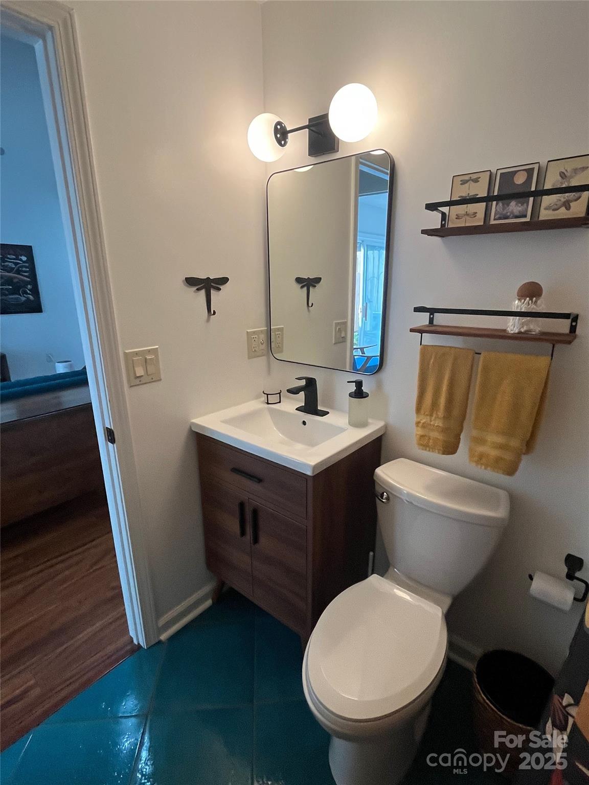 property viewer photo 21