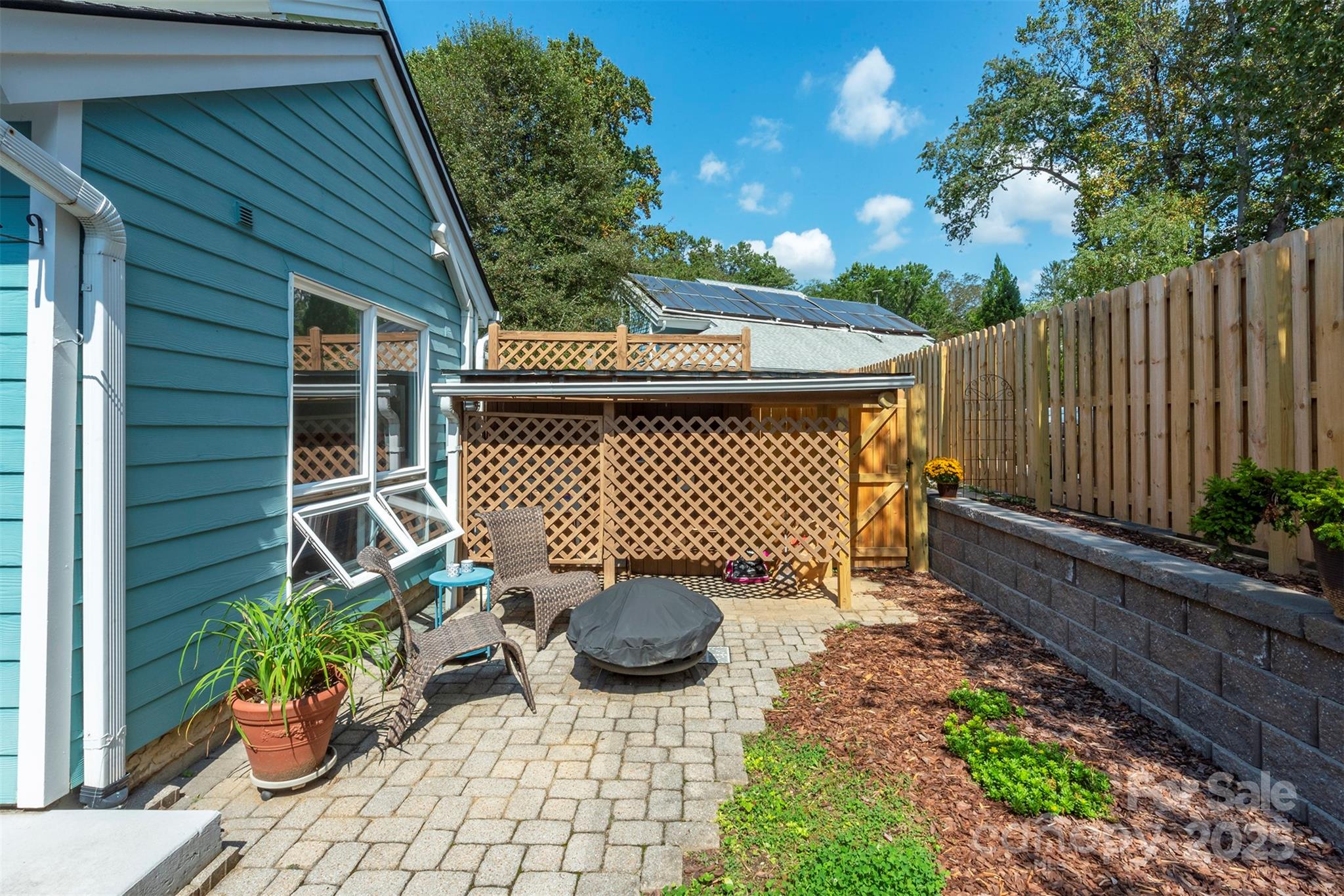 property viewer photo 27