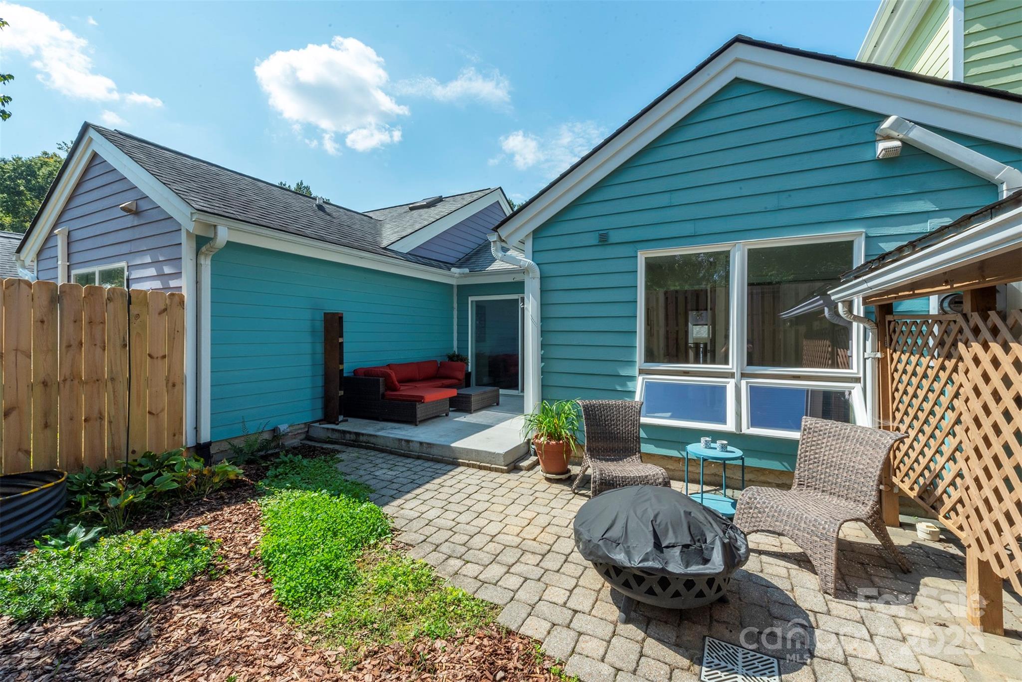 property viewer photo 28