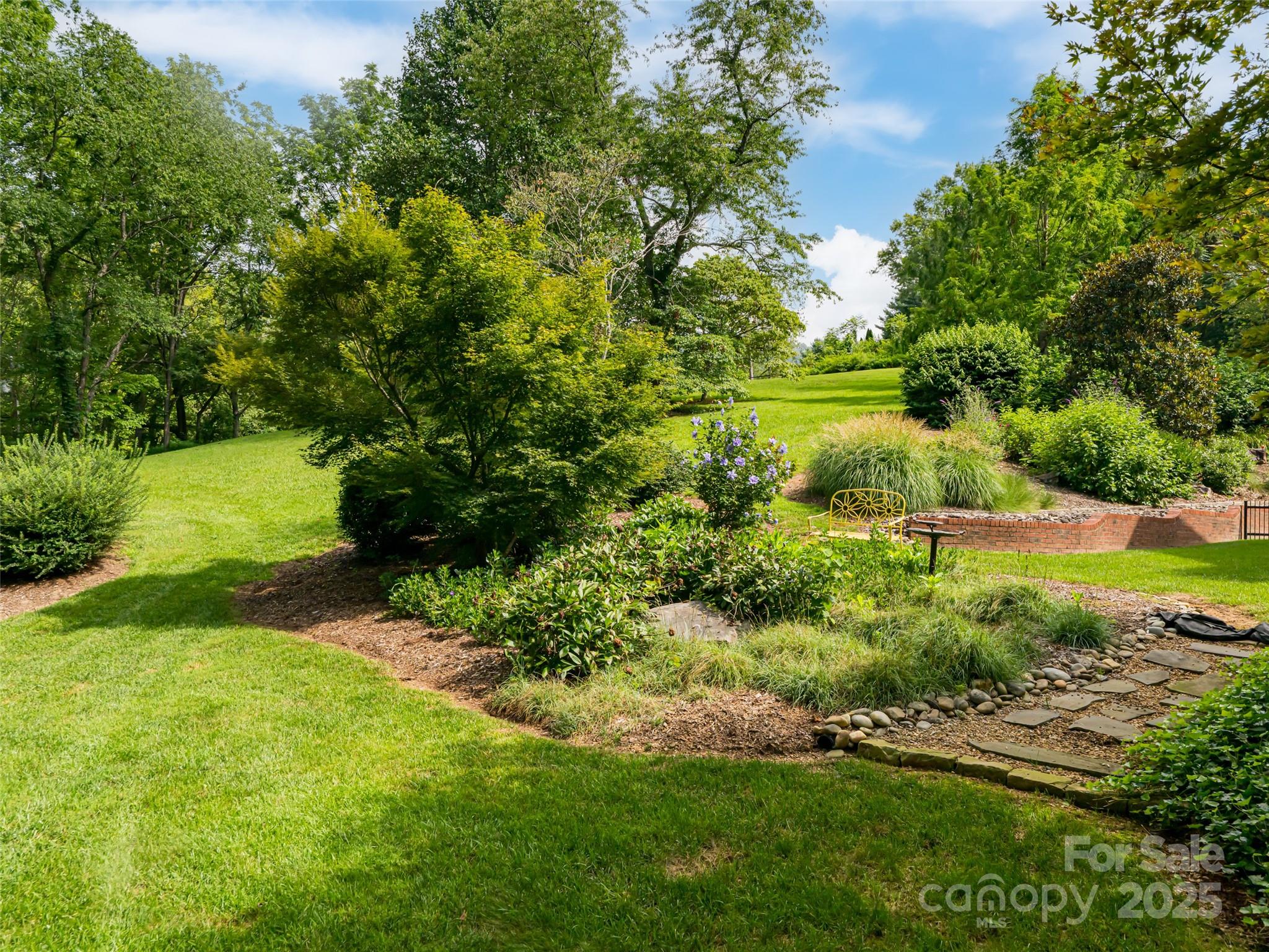 main property photo 44