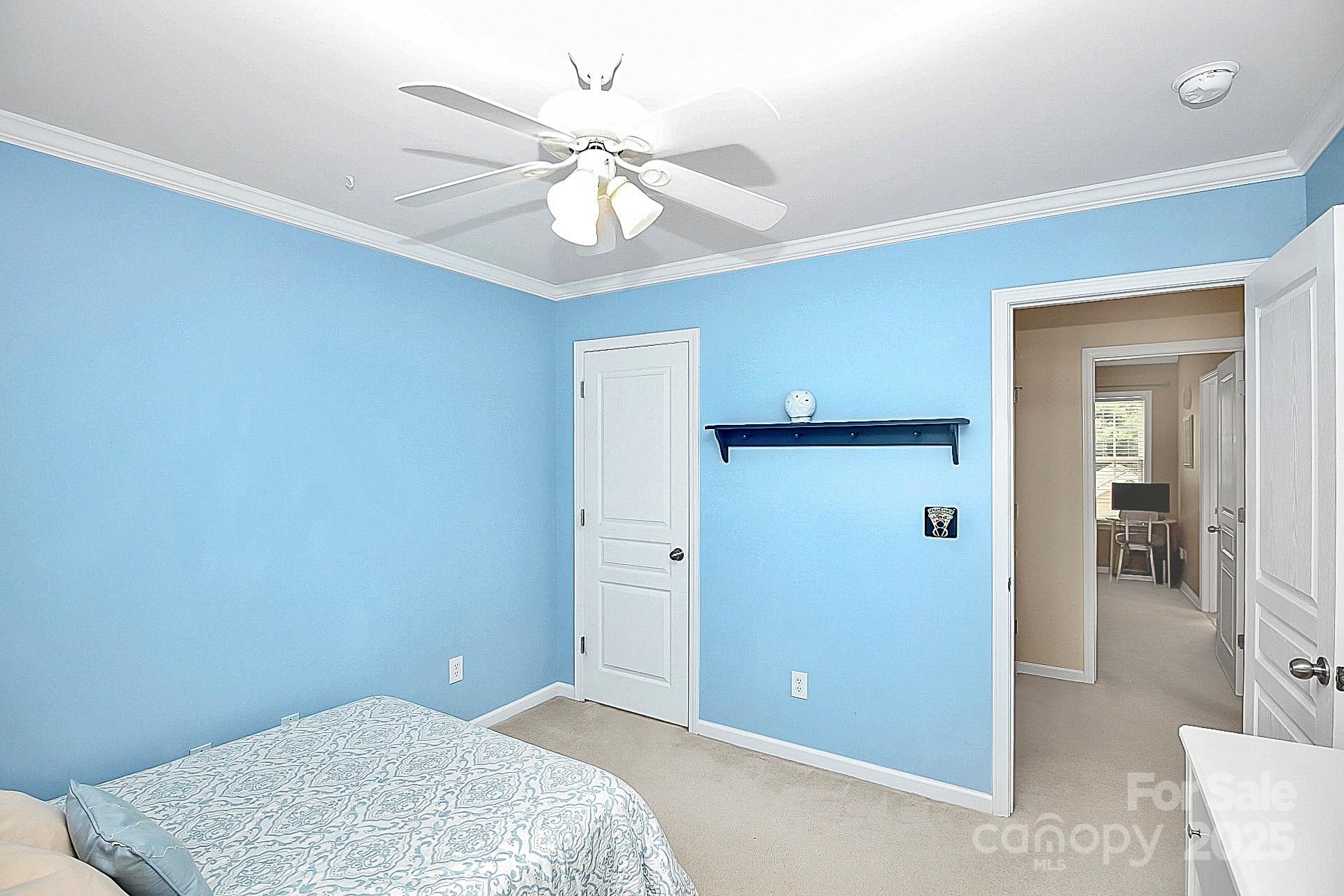 property viewer photo 23