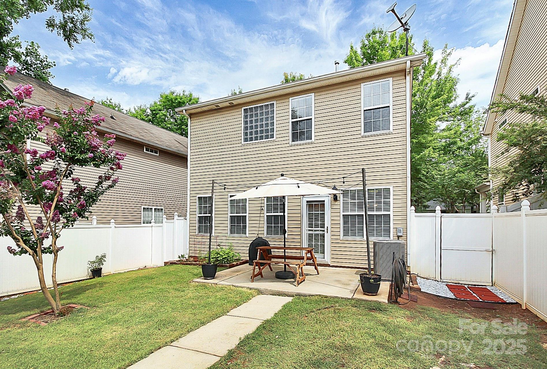 property viewer photo 31