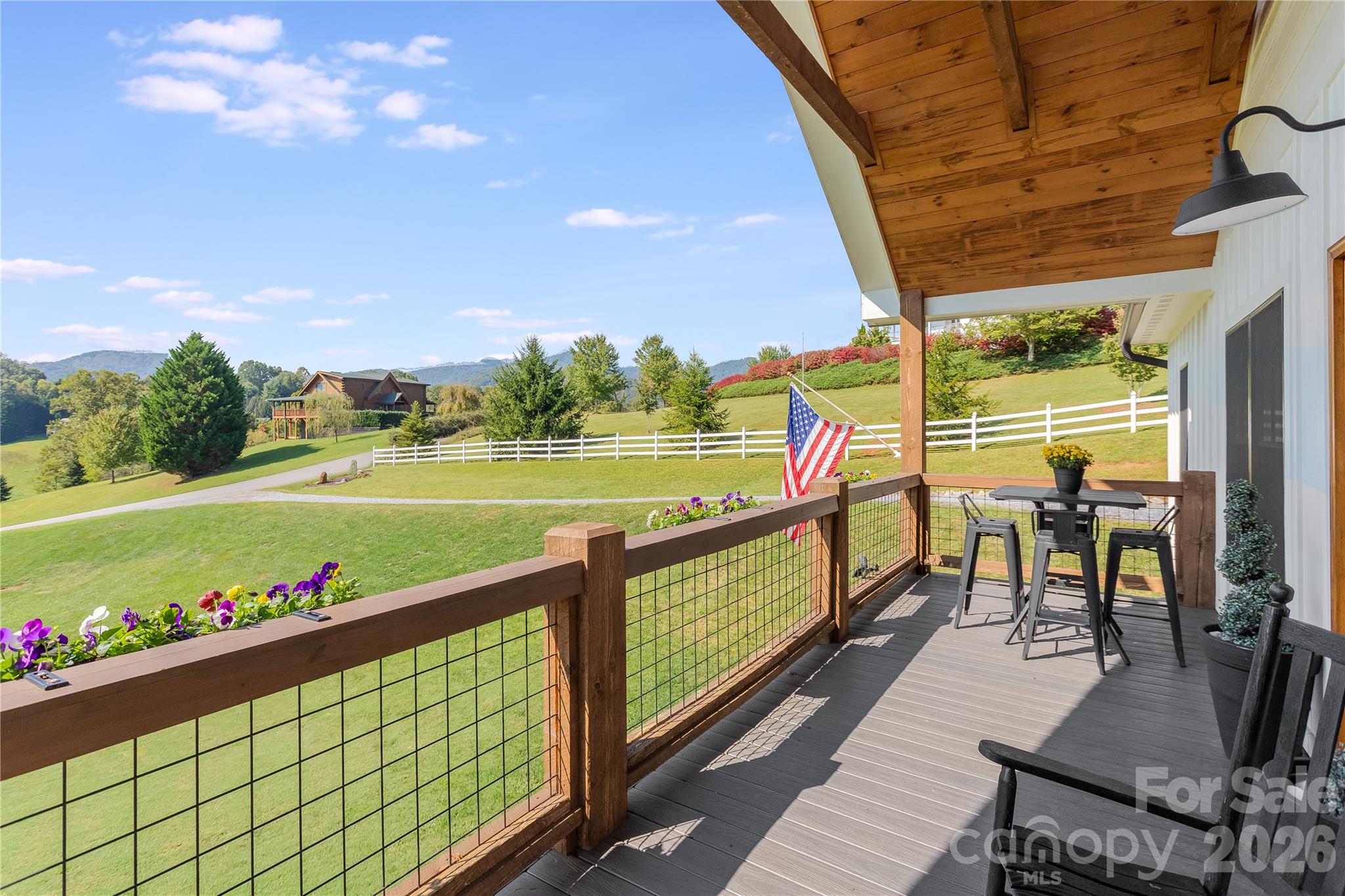 main property photo 33