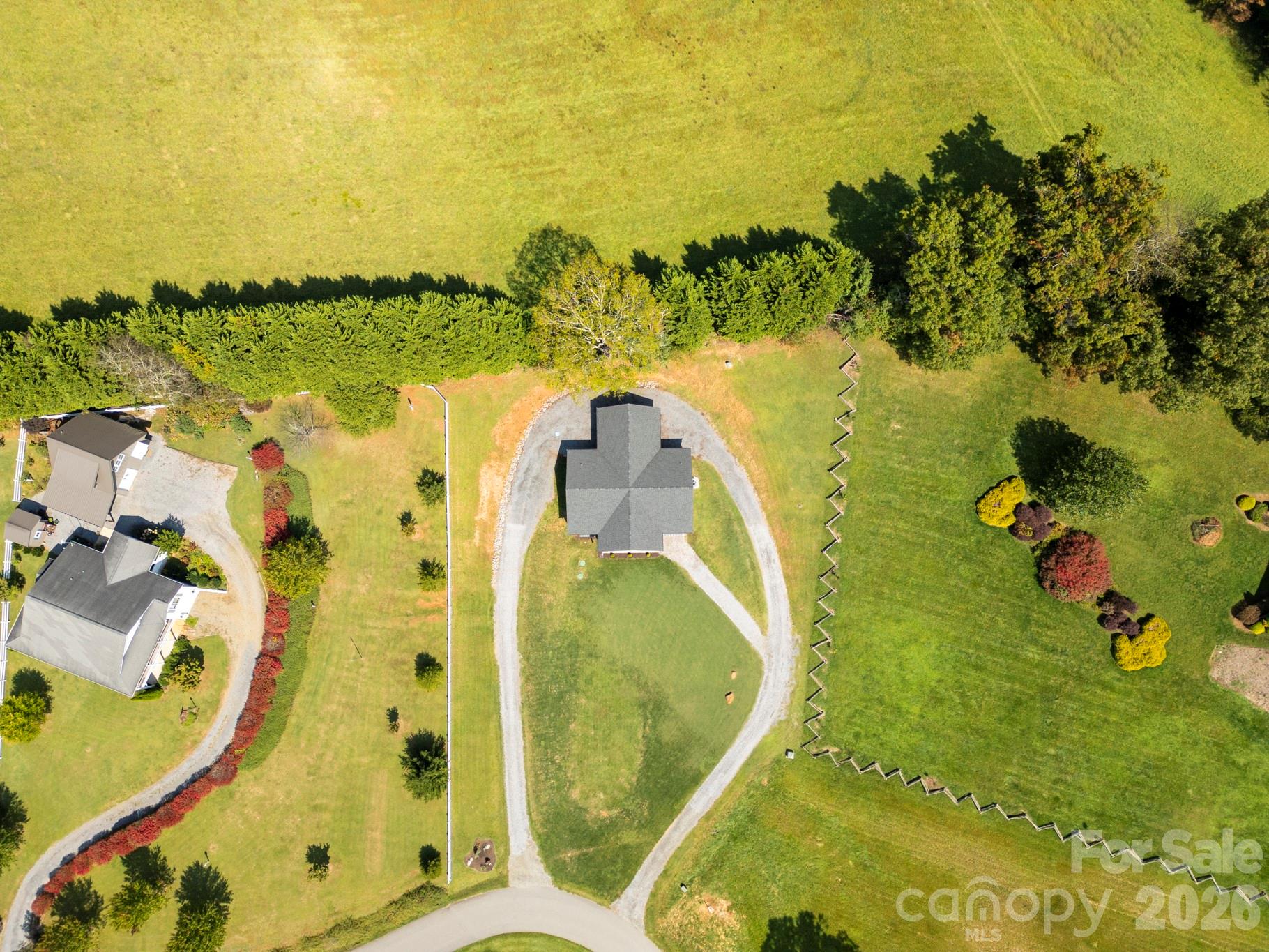 main property photo 37