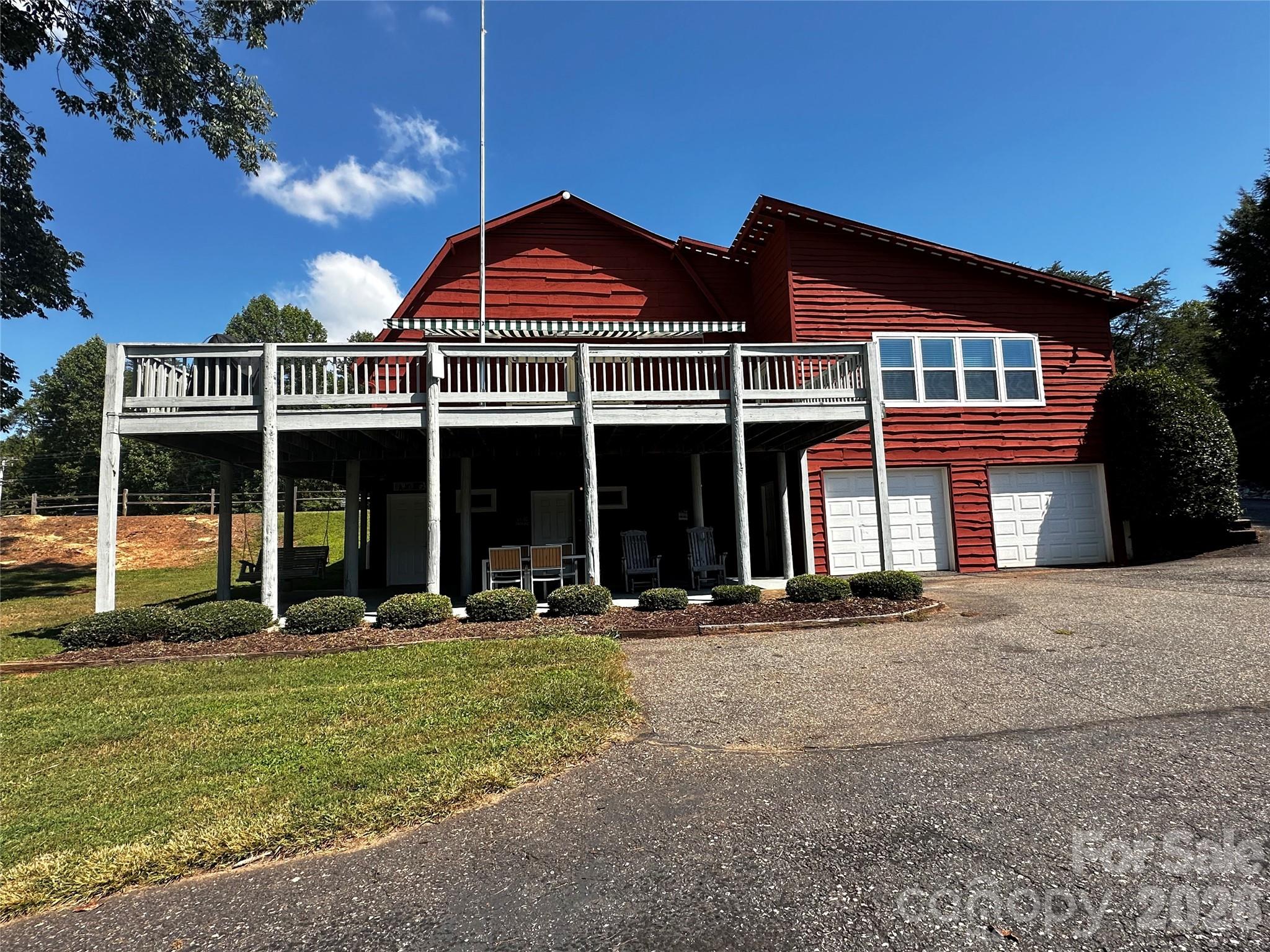 main property photo 23
