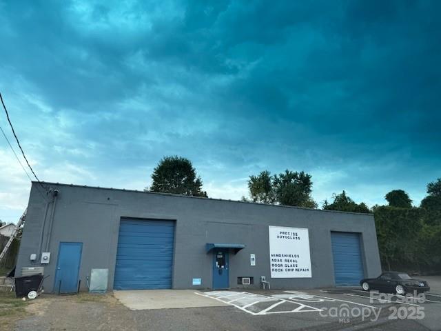 main property photo 12