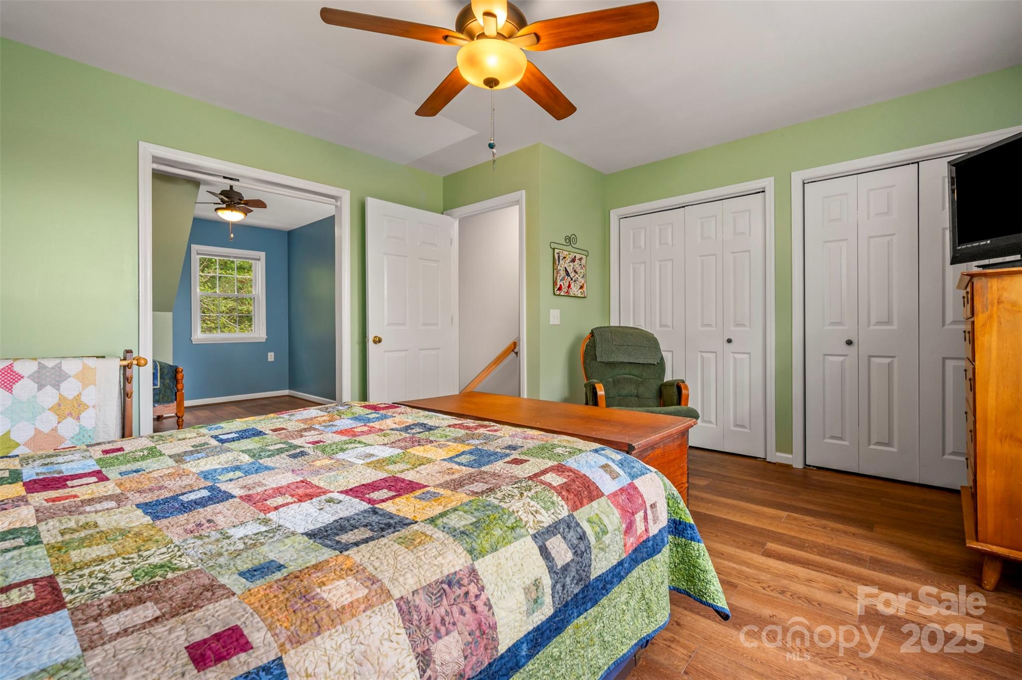 main property photo 29