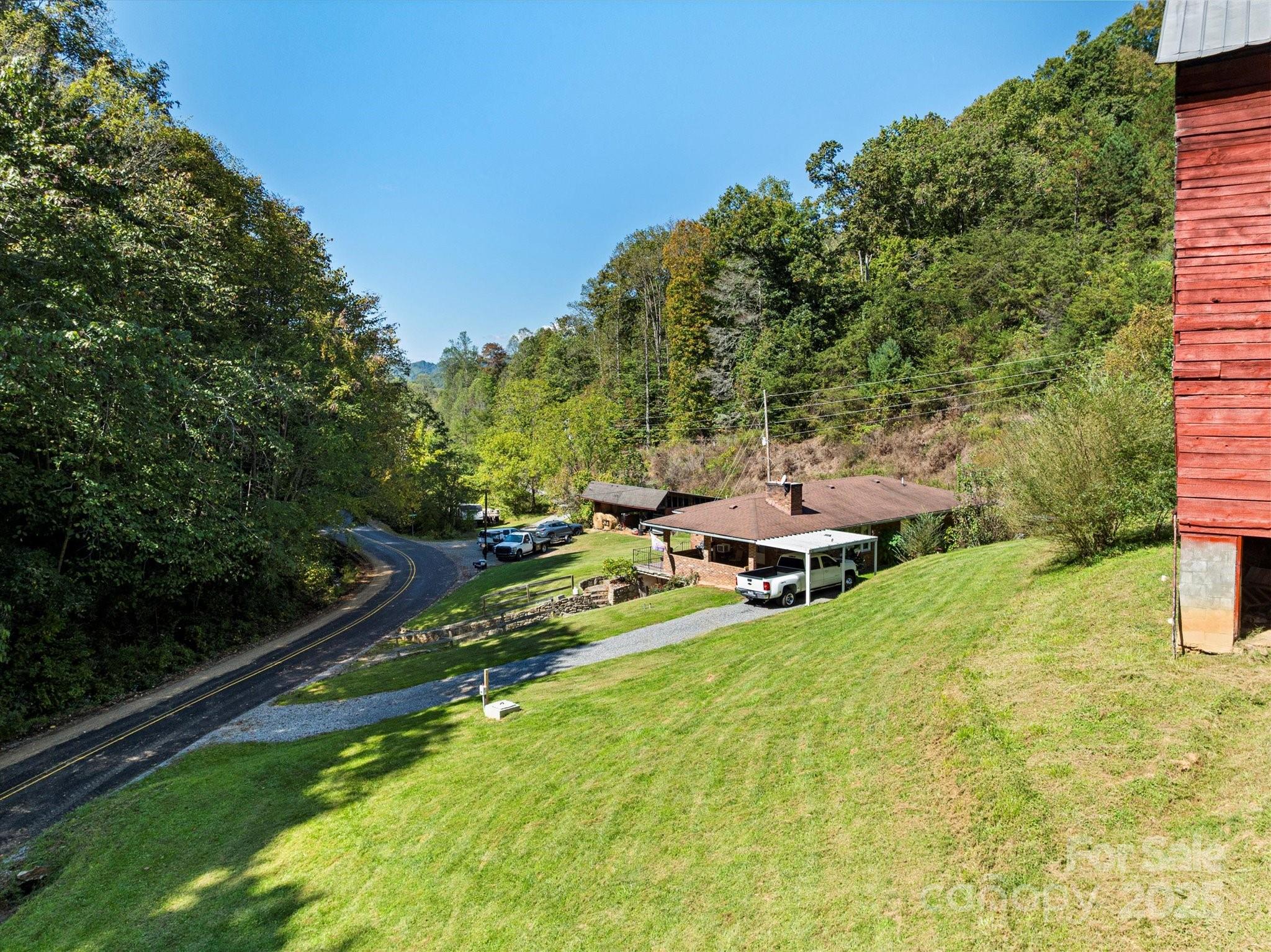 main property photo 24