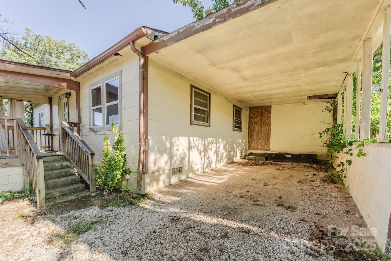 property viewer photo 2