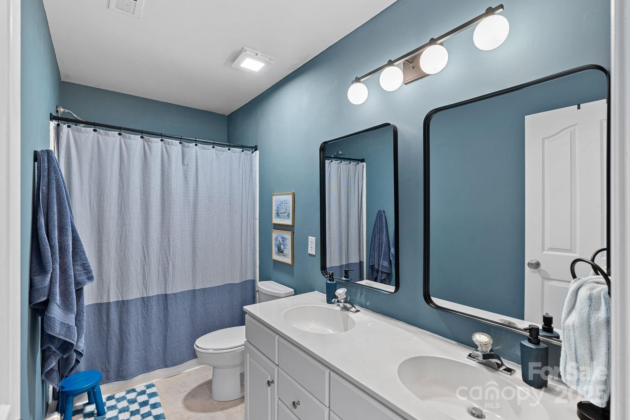 property viewer photo 19