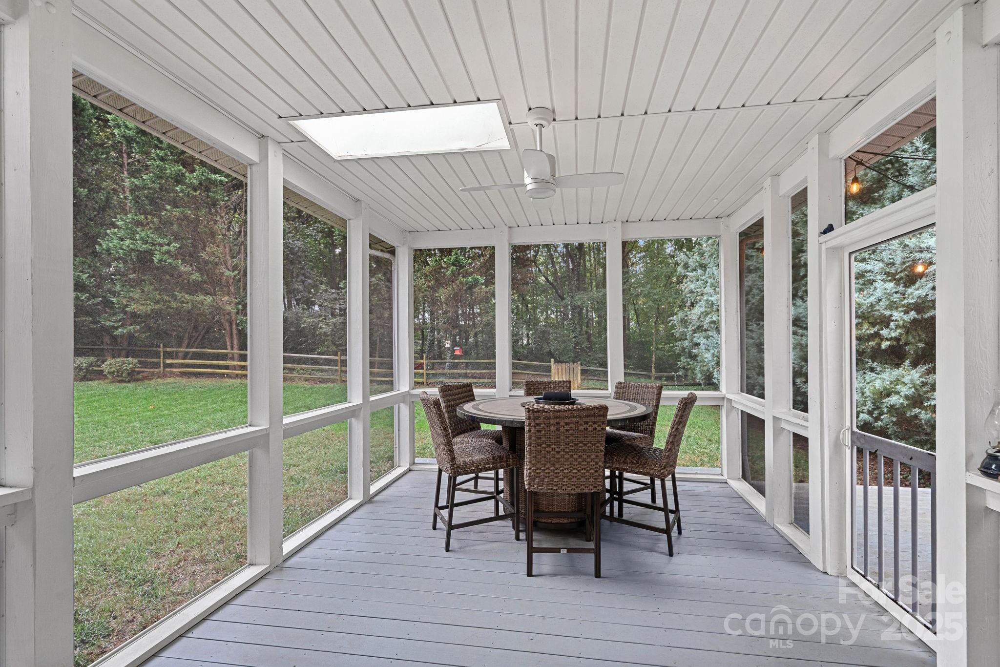 property viewer photo 22