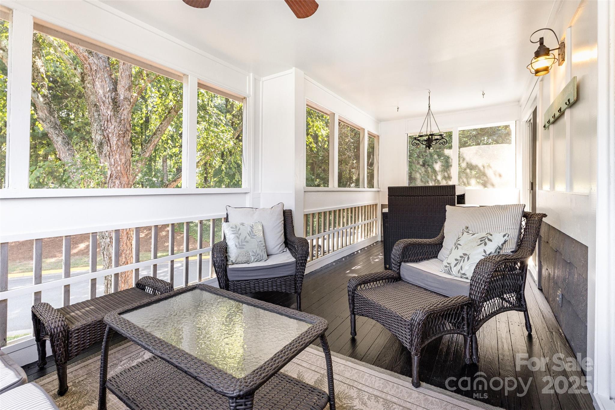 property viewer photo 19