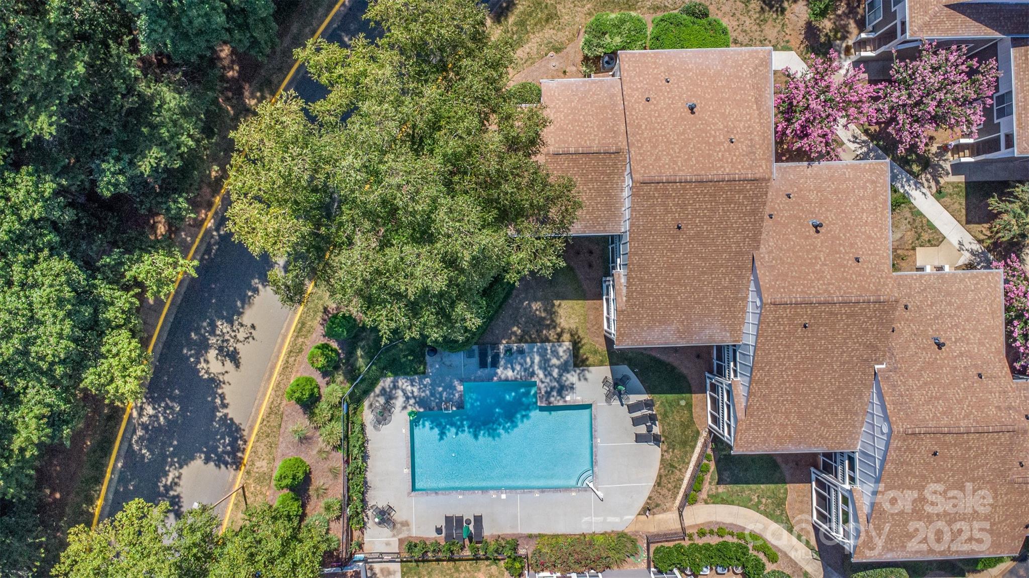 property viewer photo 21