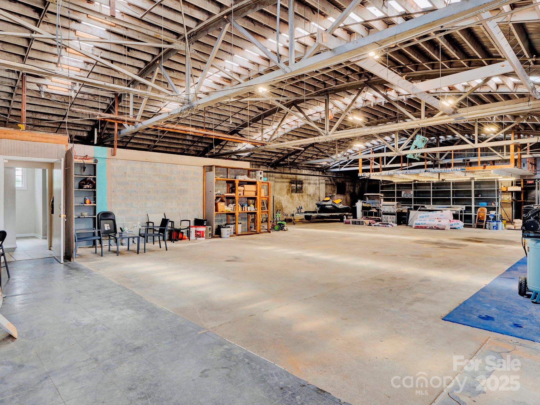 property viewer photo 15