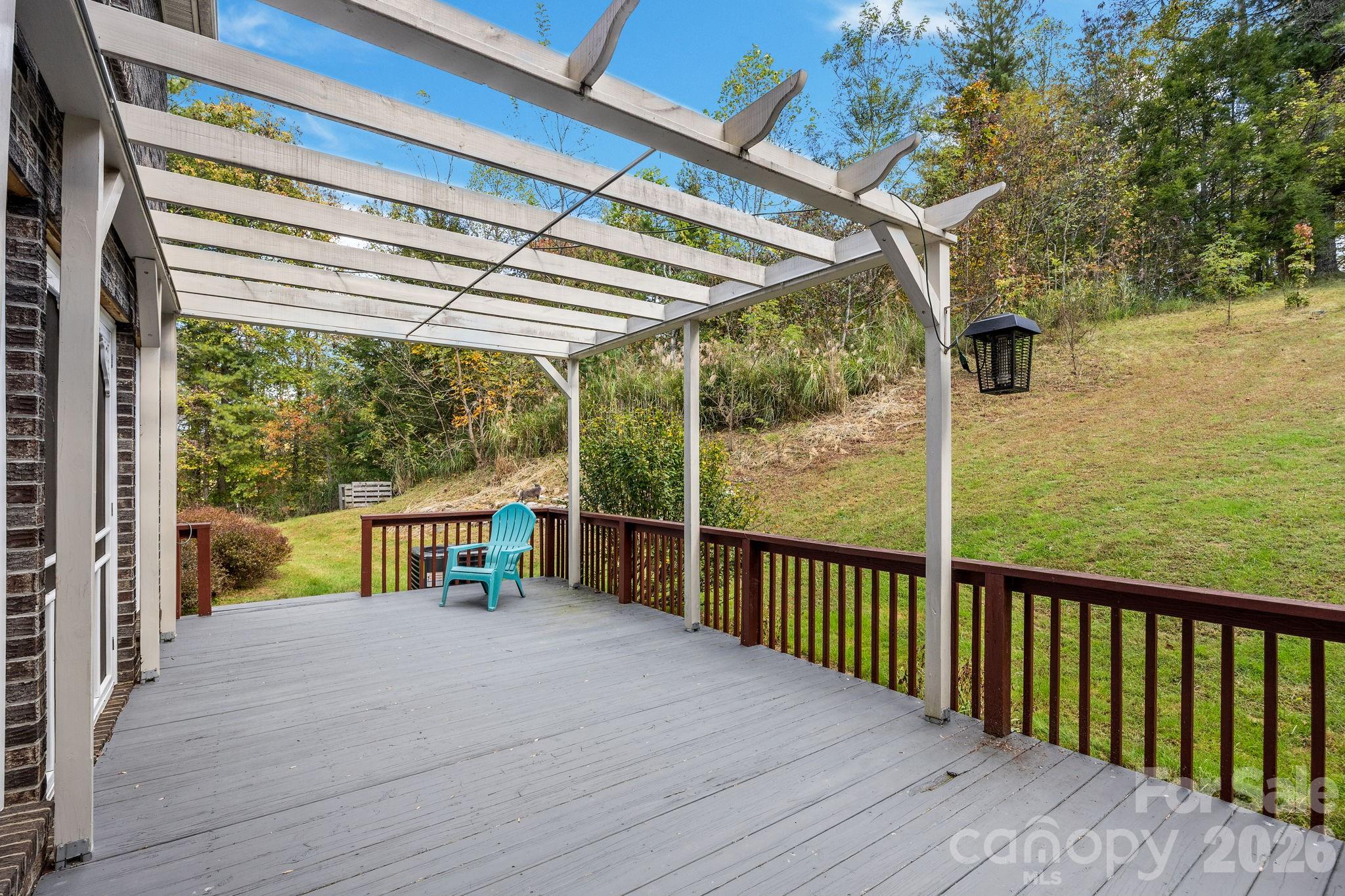 main property photo 38