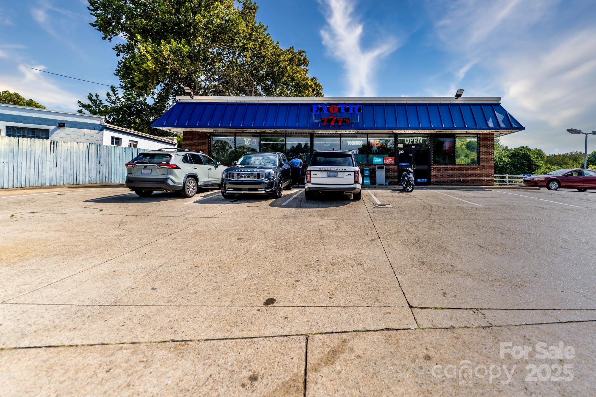 main property photo 6