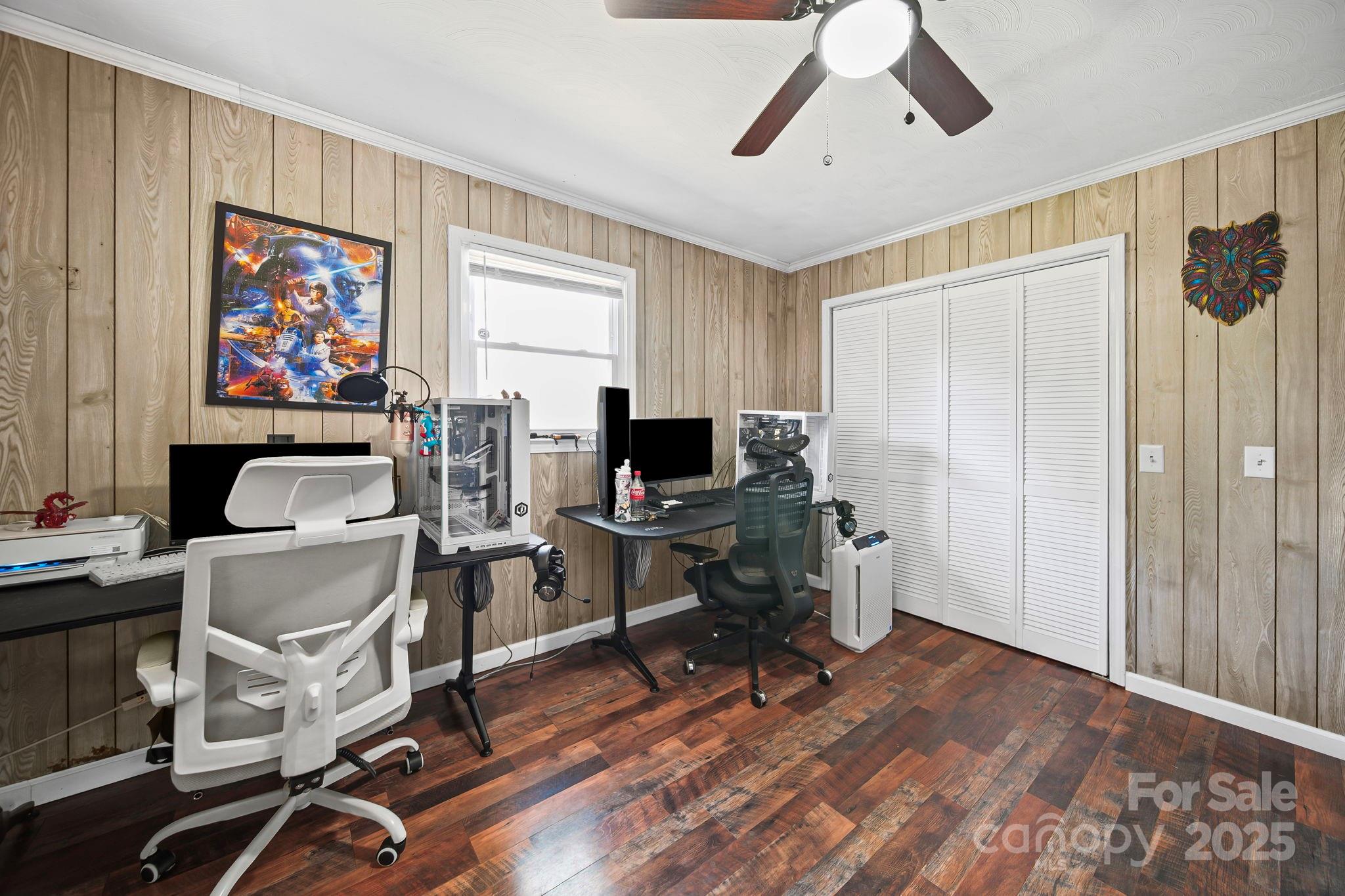 property viewer photo 16